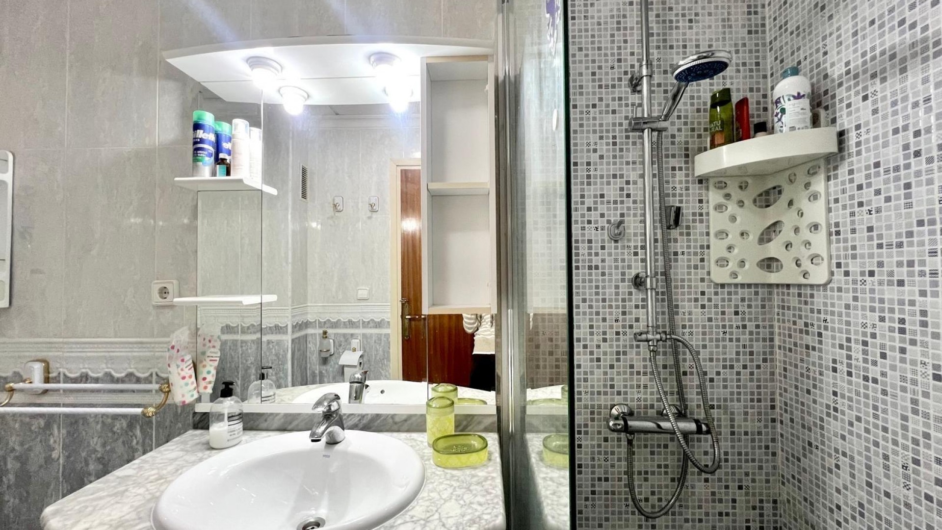 Resale - Wohnung Appartement -
Torrevieja - Paseo maritimo