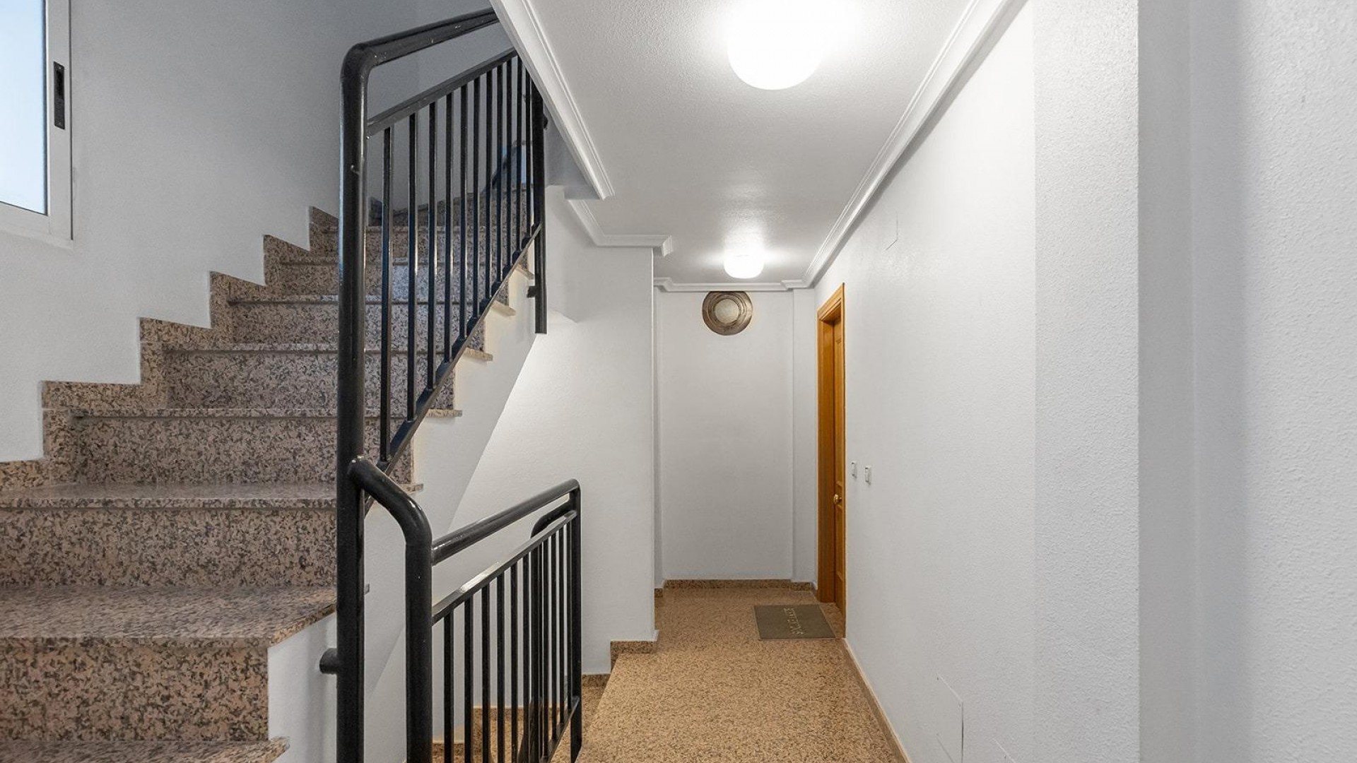 Resale - Wohnung Appartement -
Torrevieja - Paseo maritimo