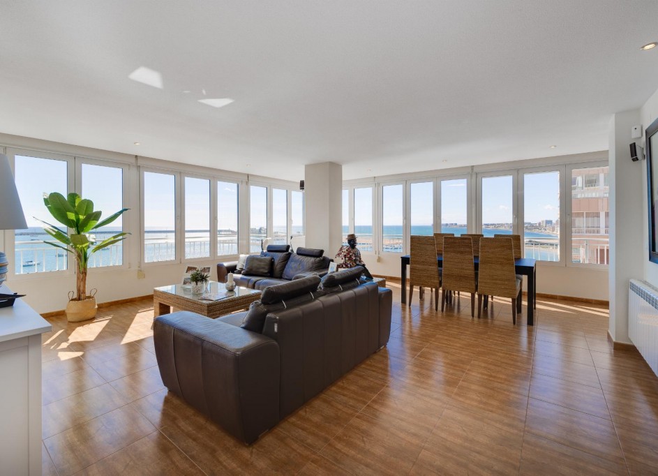 Resale - Wohnung Appartement -
Torrevieja - Playa Acequion