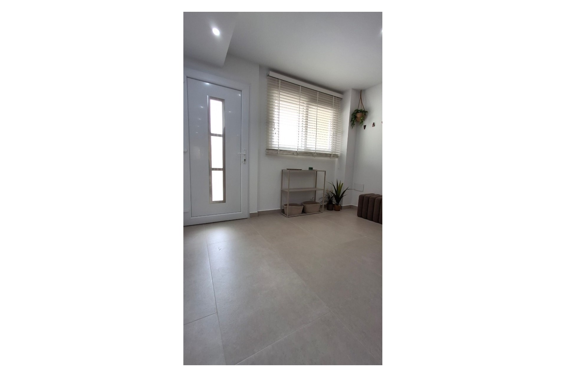 Resale - Wohnung / Appartement -
Torrevieja - Playa Acequion