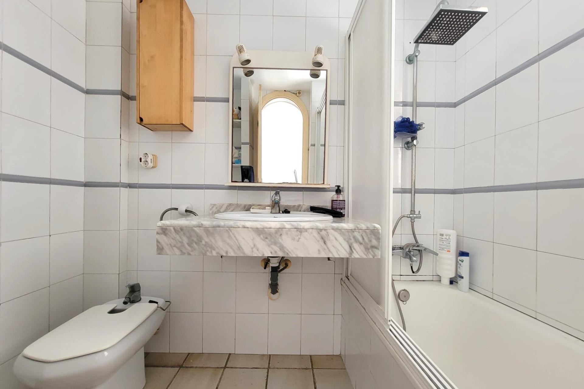 Resale - Wohnung / Appartement -
Torrevieja - PLAYA DE LA MATA