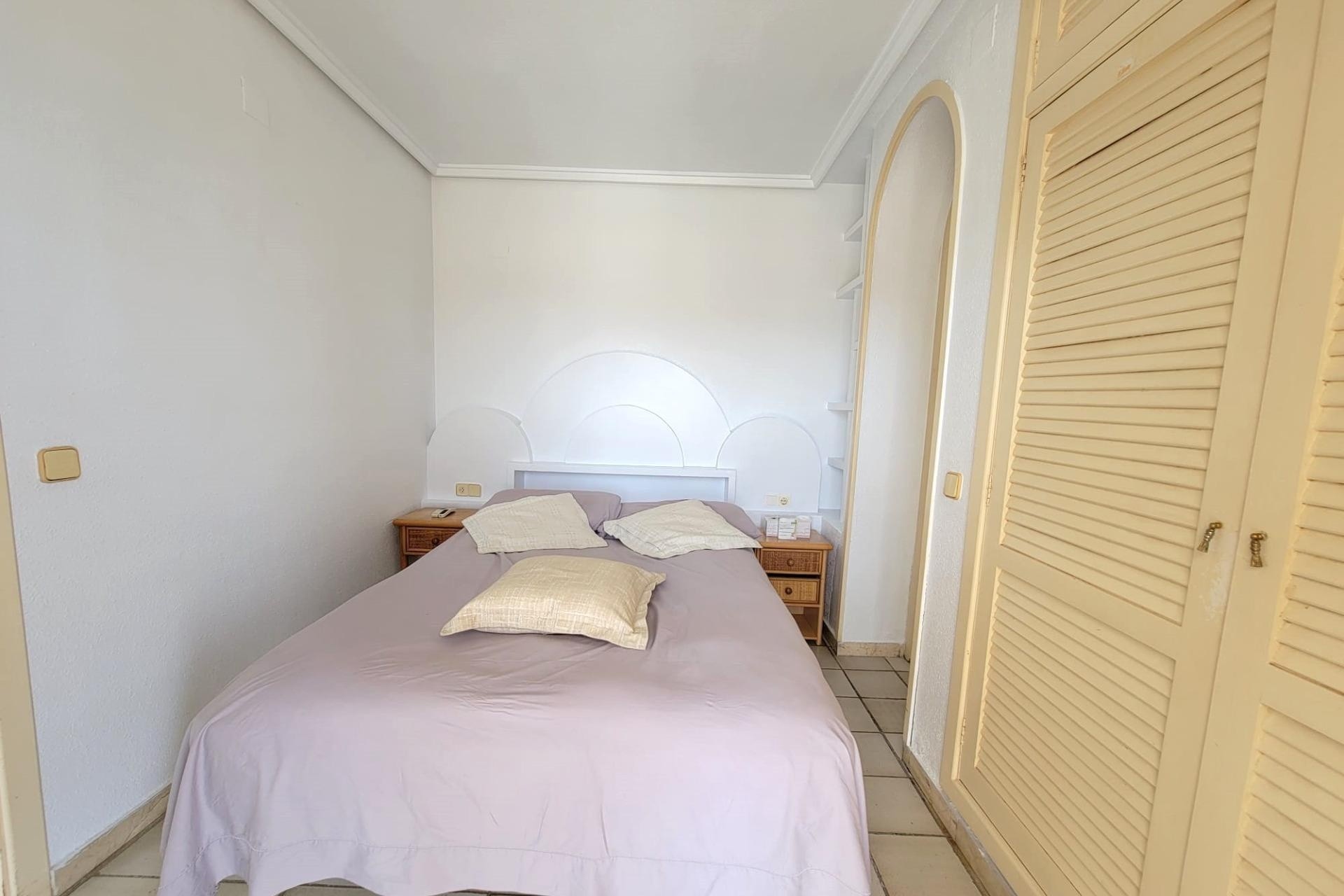 Resale - Wohnung / Appartement -
Torrevieja - PLAYA DE LA MATA