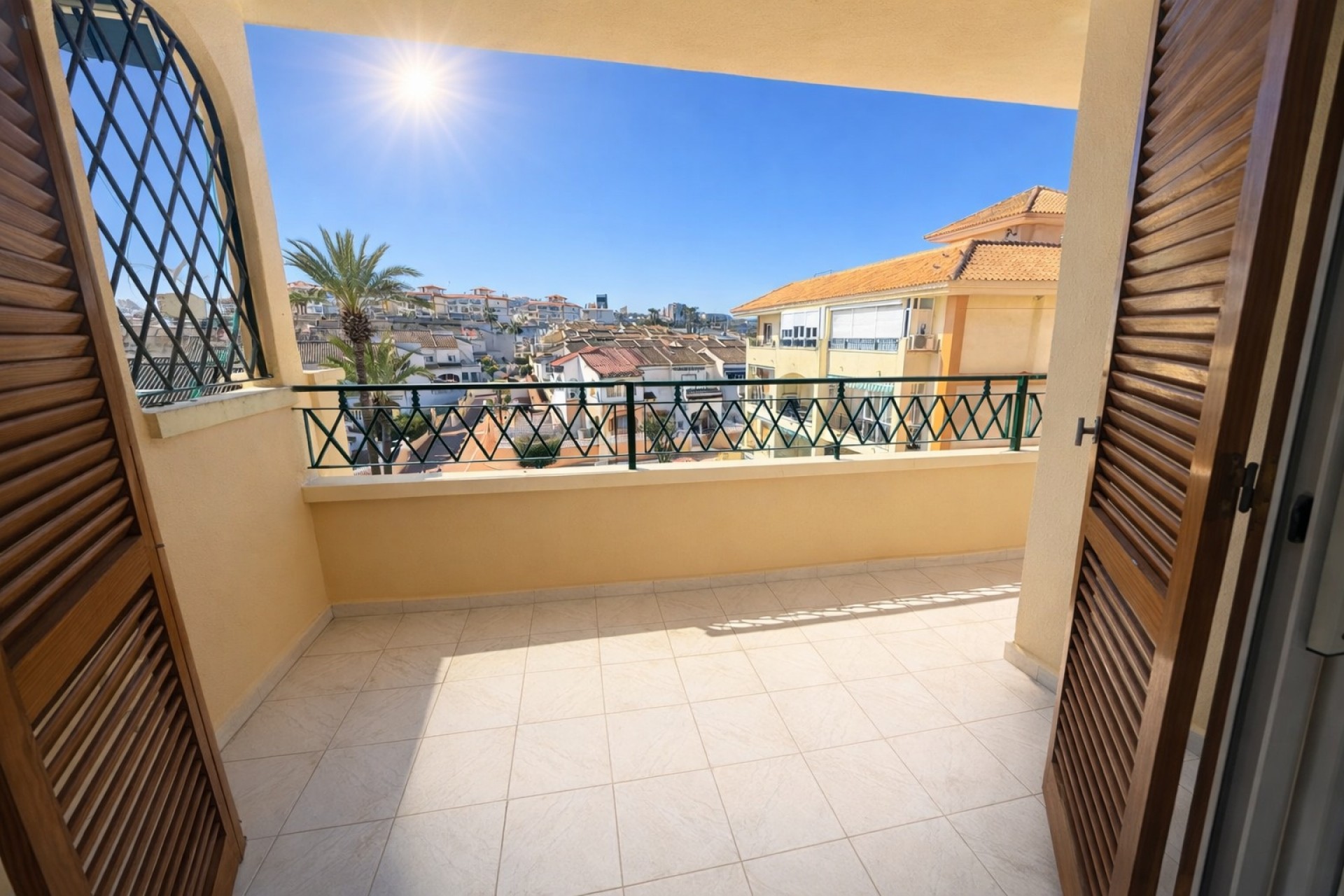 Resale - Wohnung / Appartement -
Torrevieja - PLAYA DE LA MATA