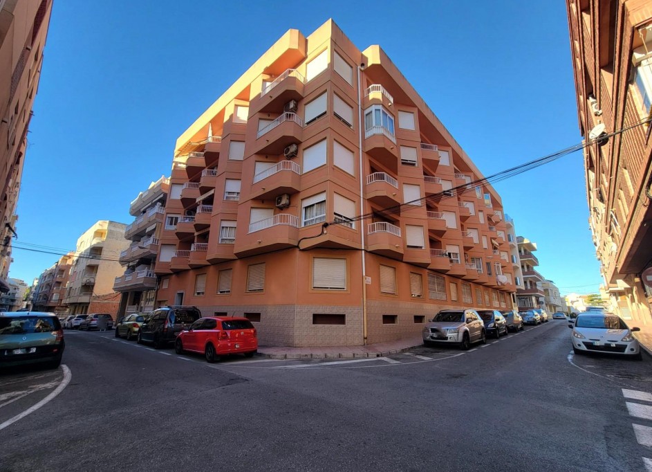 Resale - Wohnung Appartement -
Torrevieja - Playa de los Locos