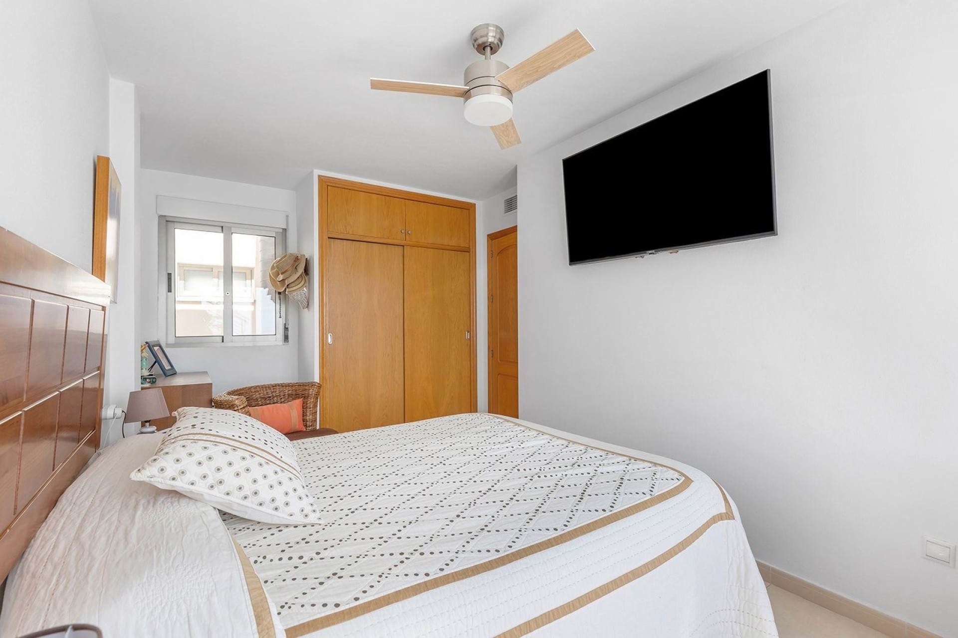 Resale - Wohnung / Appartement -
Torrevieja - Playa de los Locos