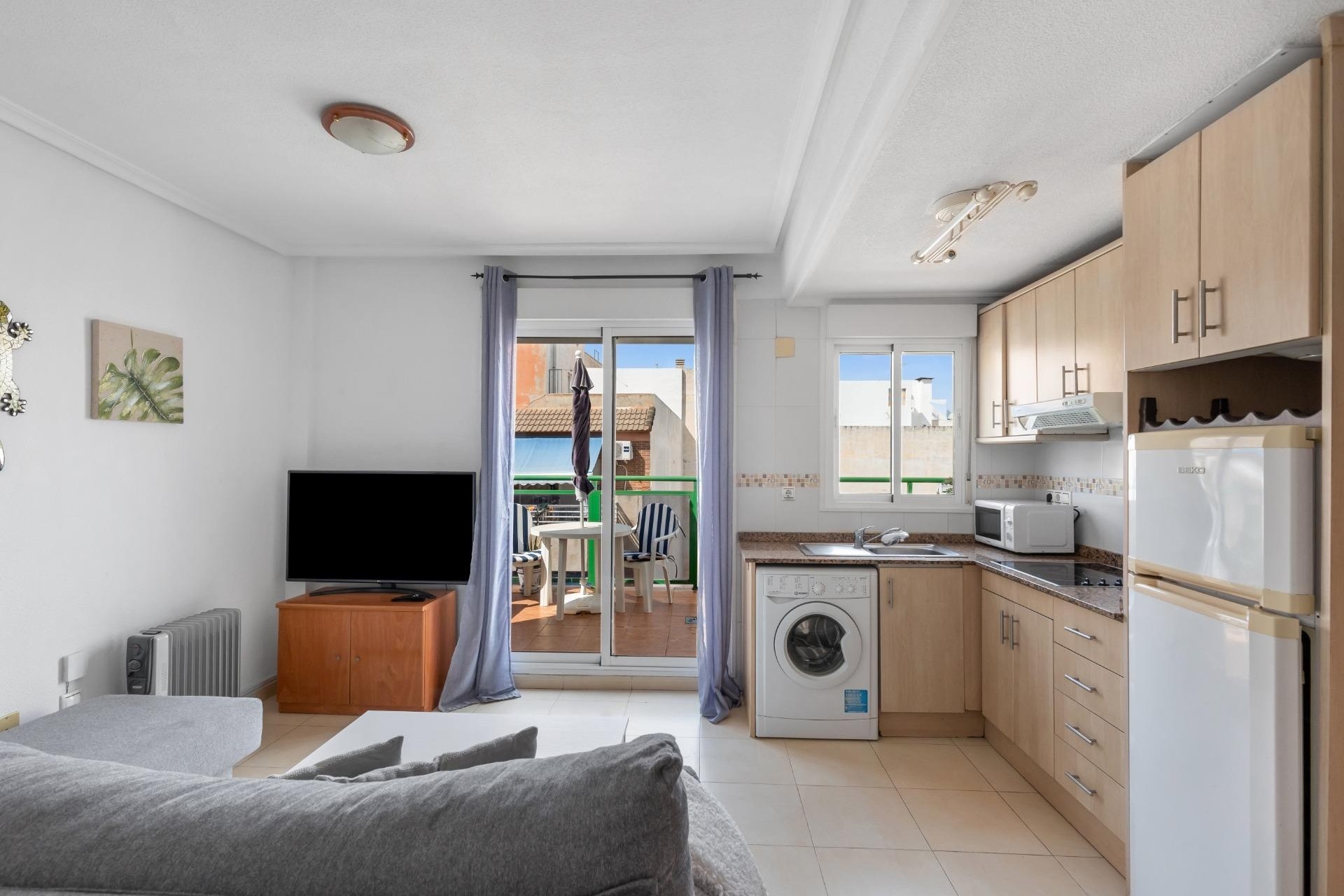 Resale - Wohnung / Appartement -
Torrevieja - Playa de los Locos