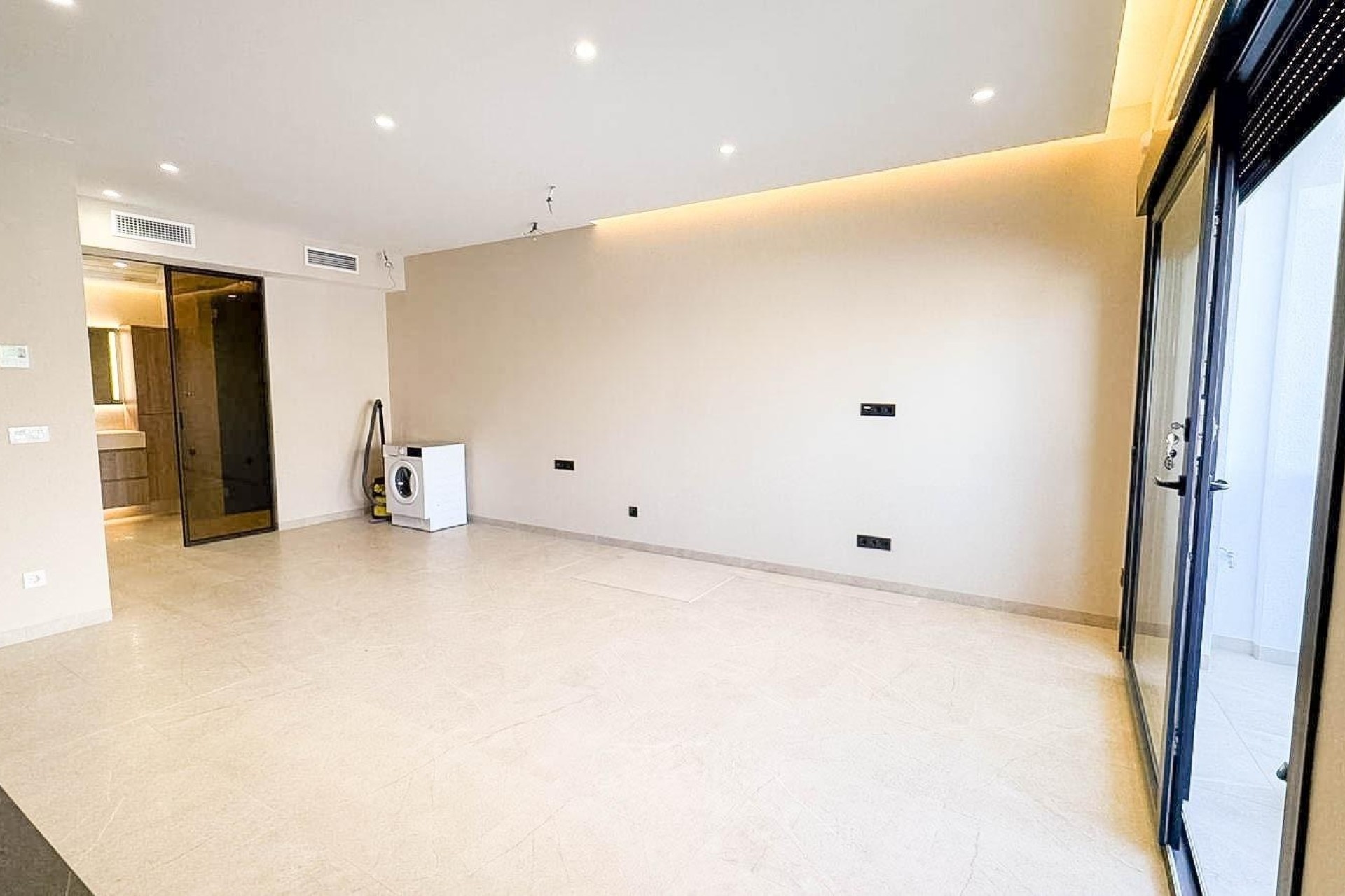 Resale - Wohnung / Appartement -
Torrevieja - Playa de los Locos