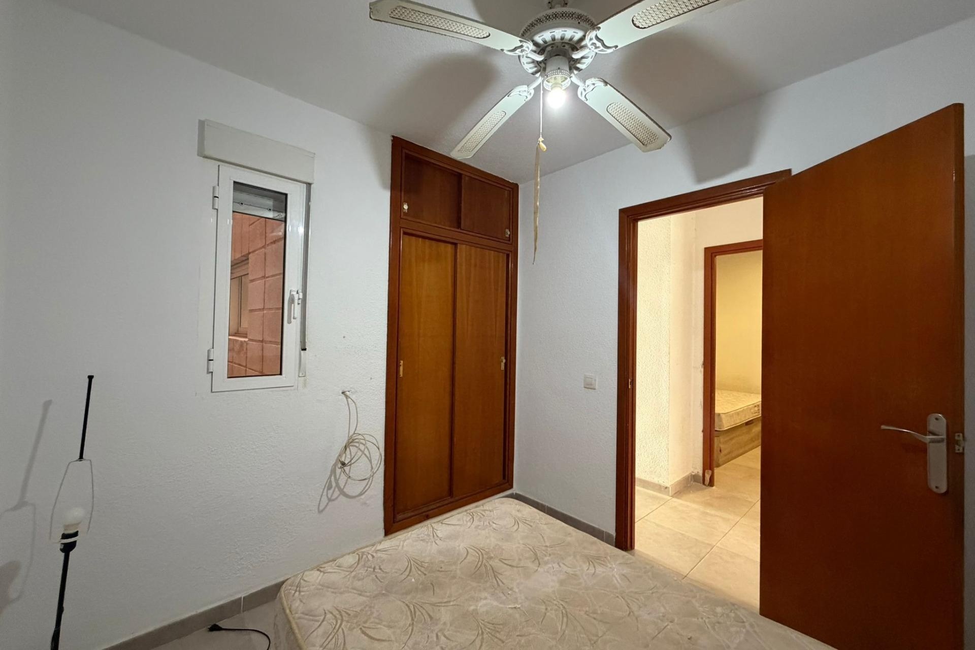 Resale - Wohnung / Appartement -
Torrevieja - Playa de los Locos