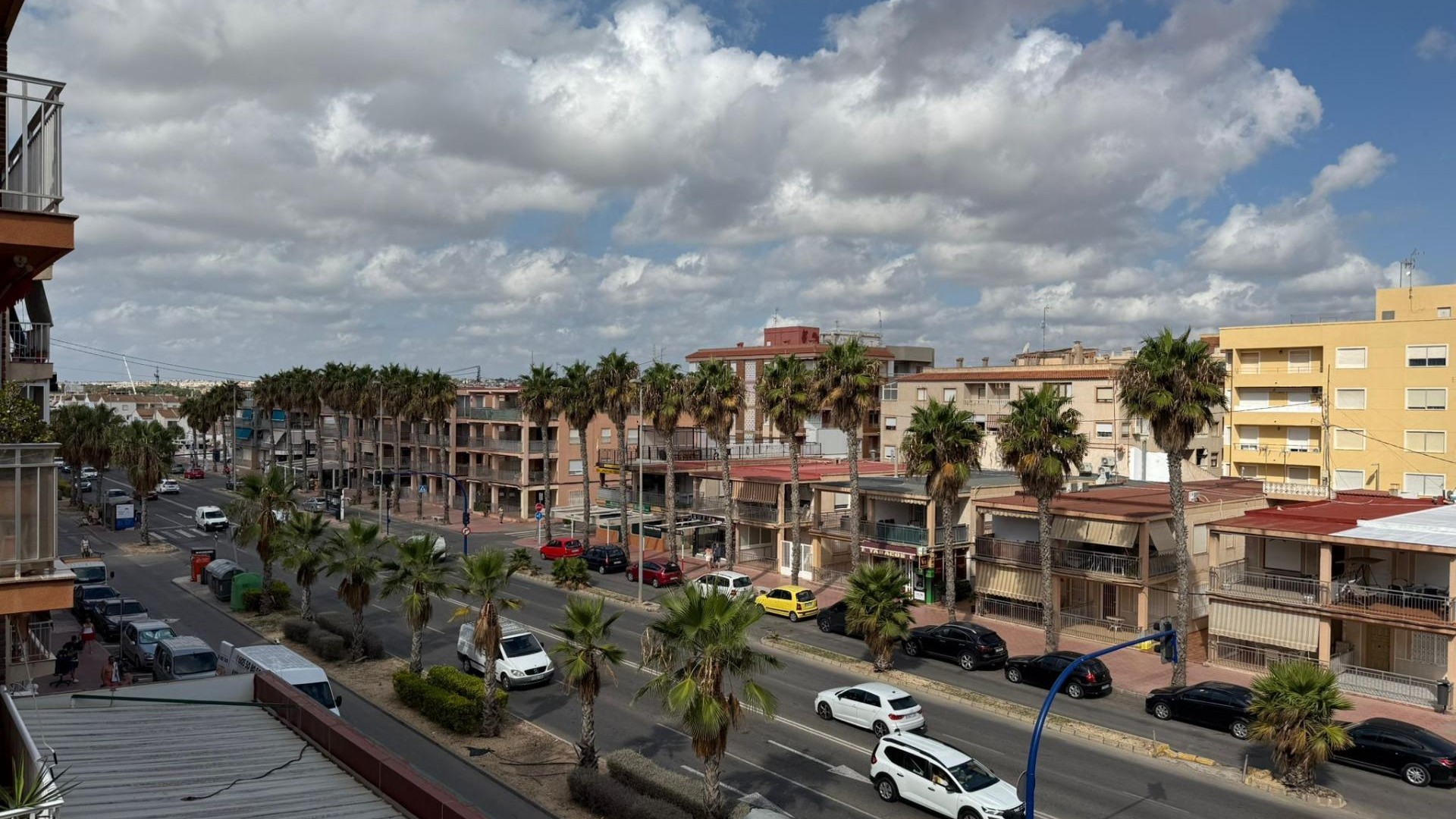 Resale - Wohnung Appartement -
Torrevieja - Playa de los Naufragos