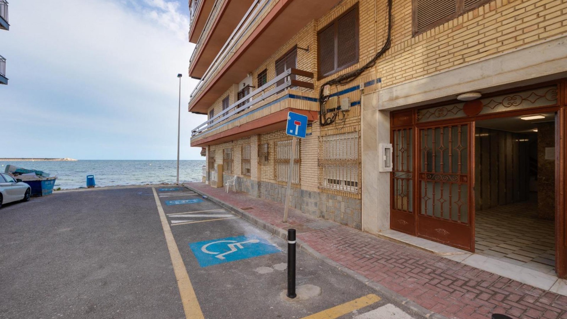 Resale - Wohnung Appartement -
Torrevieja - Playa de los Naufragos