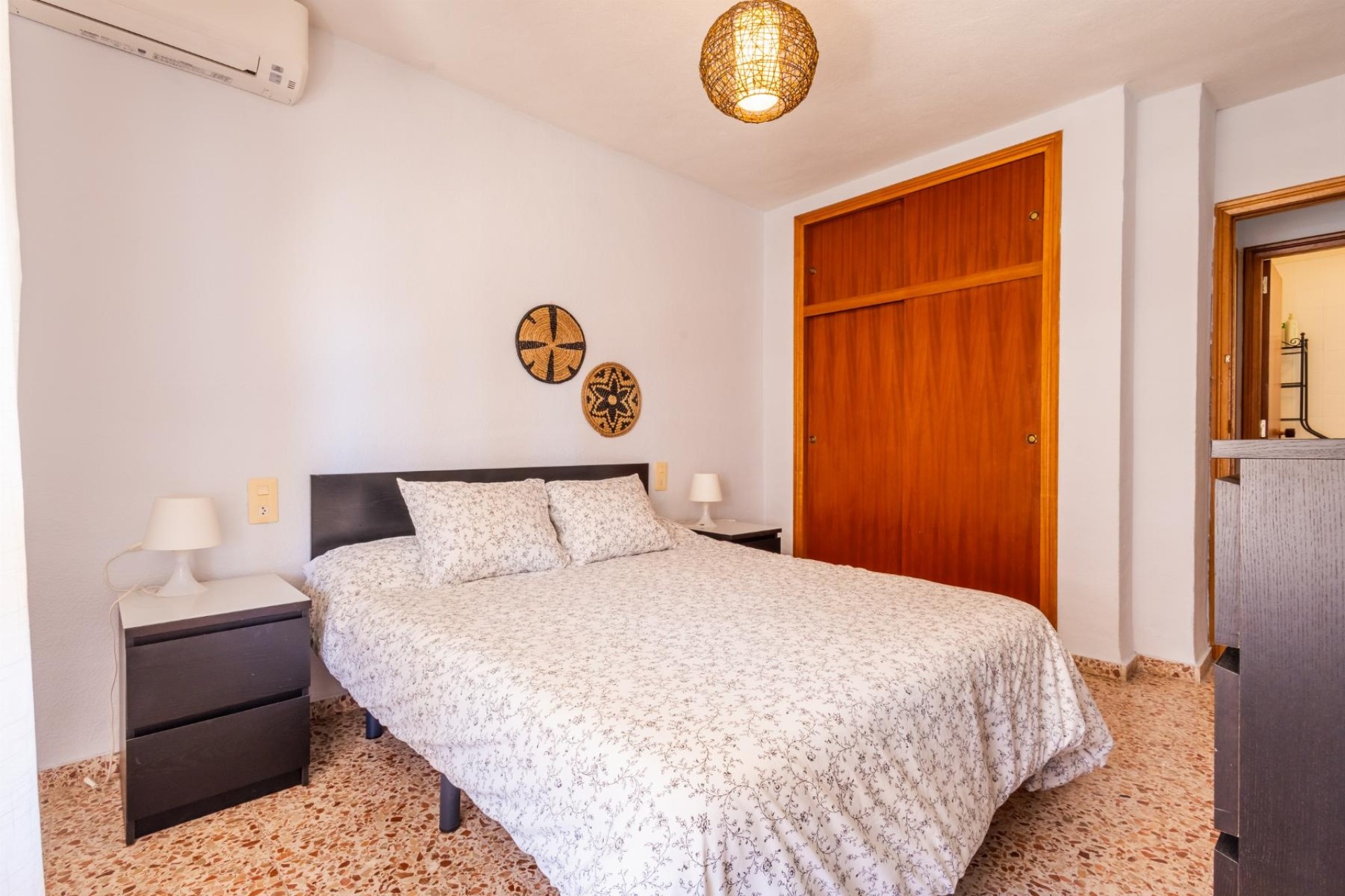 Resale - Wohnung Appartement -
Torrevieja - Playa de los Naufragos