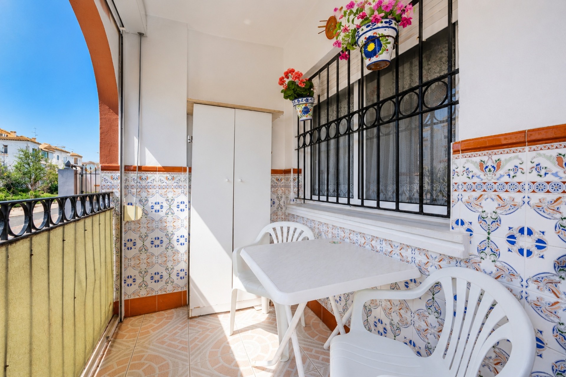 Resale - Wohnung / Appartement -
Torrevieja - Playa de los Naufragos