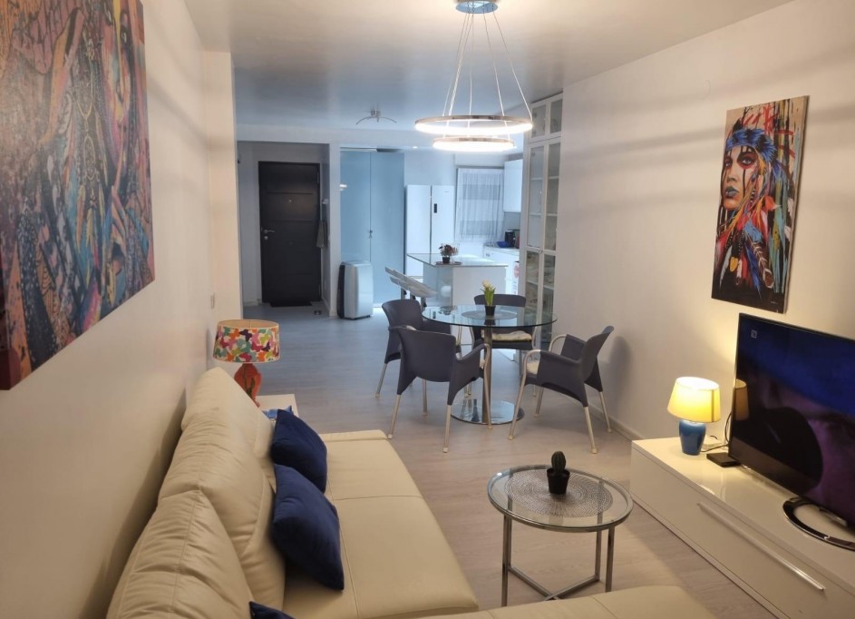 Resale - Wohnung Appartement -
Torrevieja - Playa de los Naufragos
