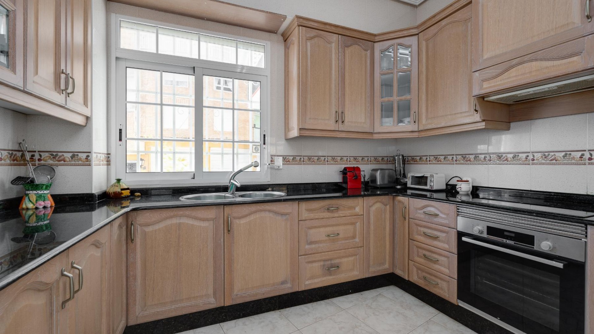 Resale - Wohnung Appartement -
Torrevieja - Playa del Acequión