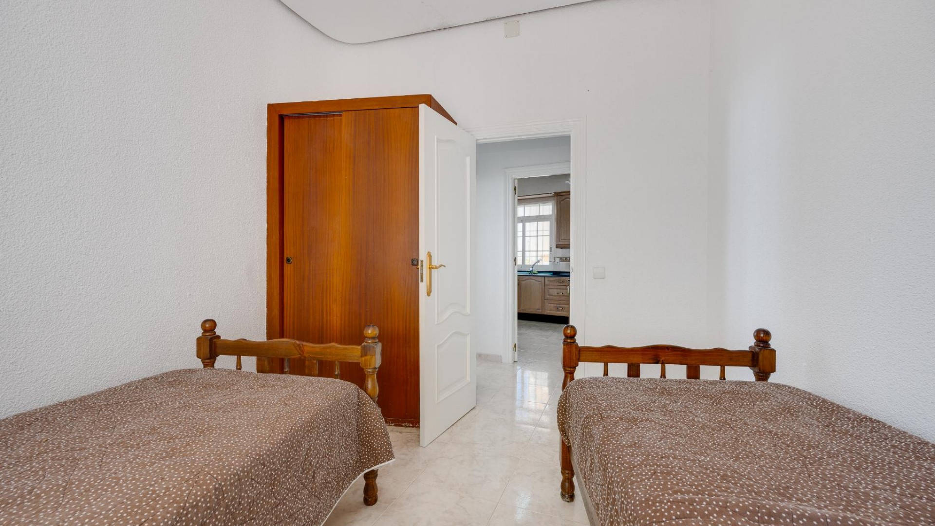 Resale - Wohnung Appartement -
Torrevieja - Playa del Acequión