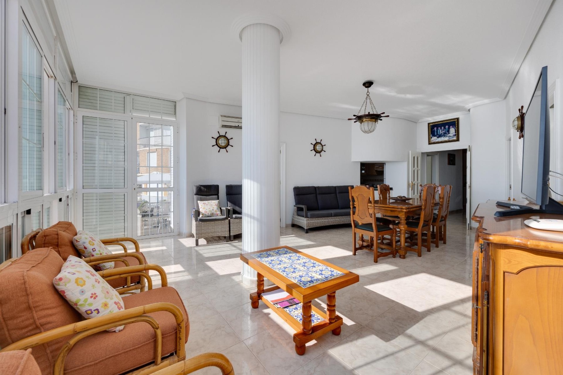 Resale - Wohnung Appartement -
Torrevieja - Playa del Acequión