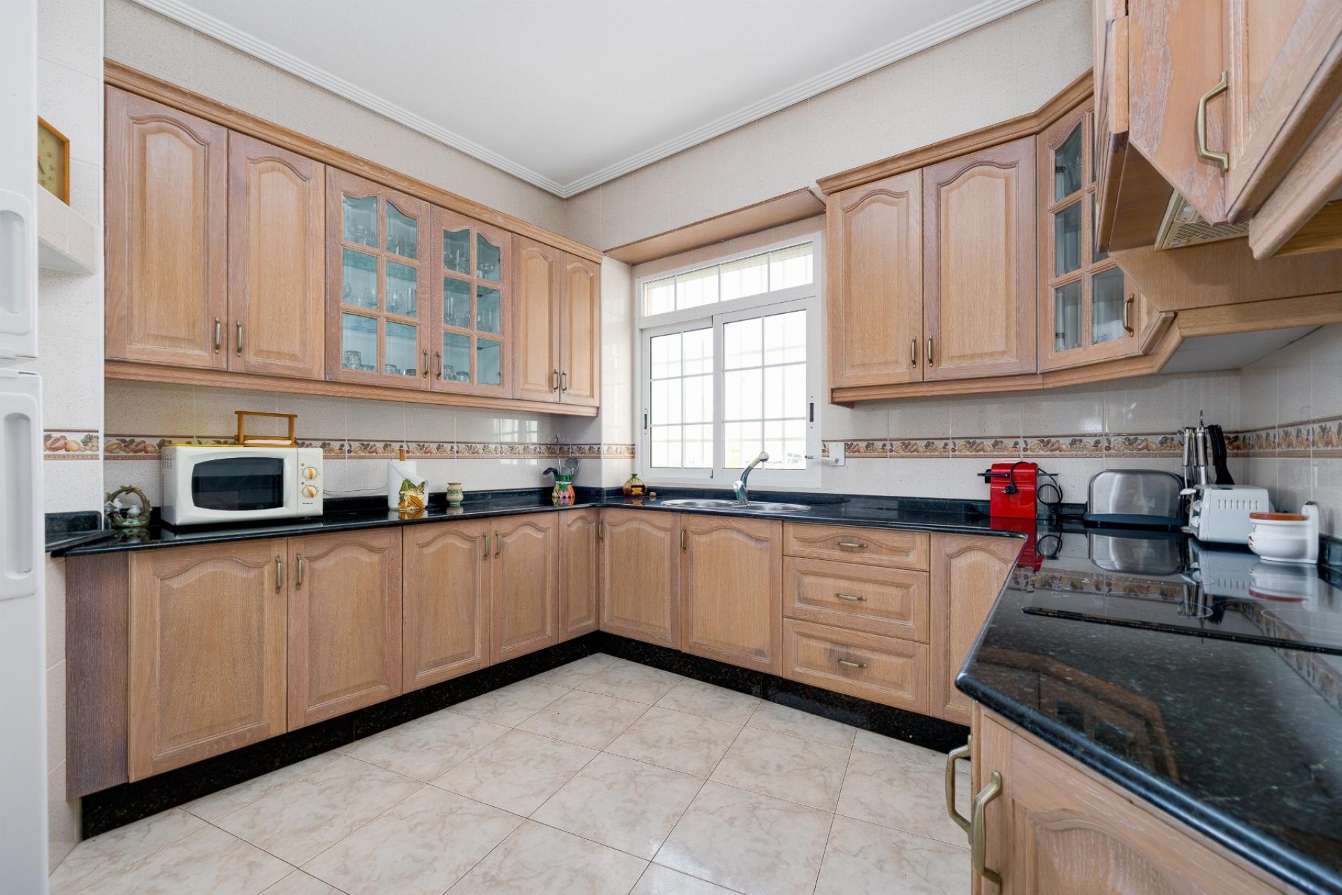 Resale - Wohnung Appartement -
Torrevieja - Playa del Acequión