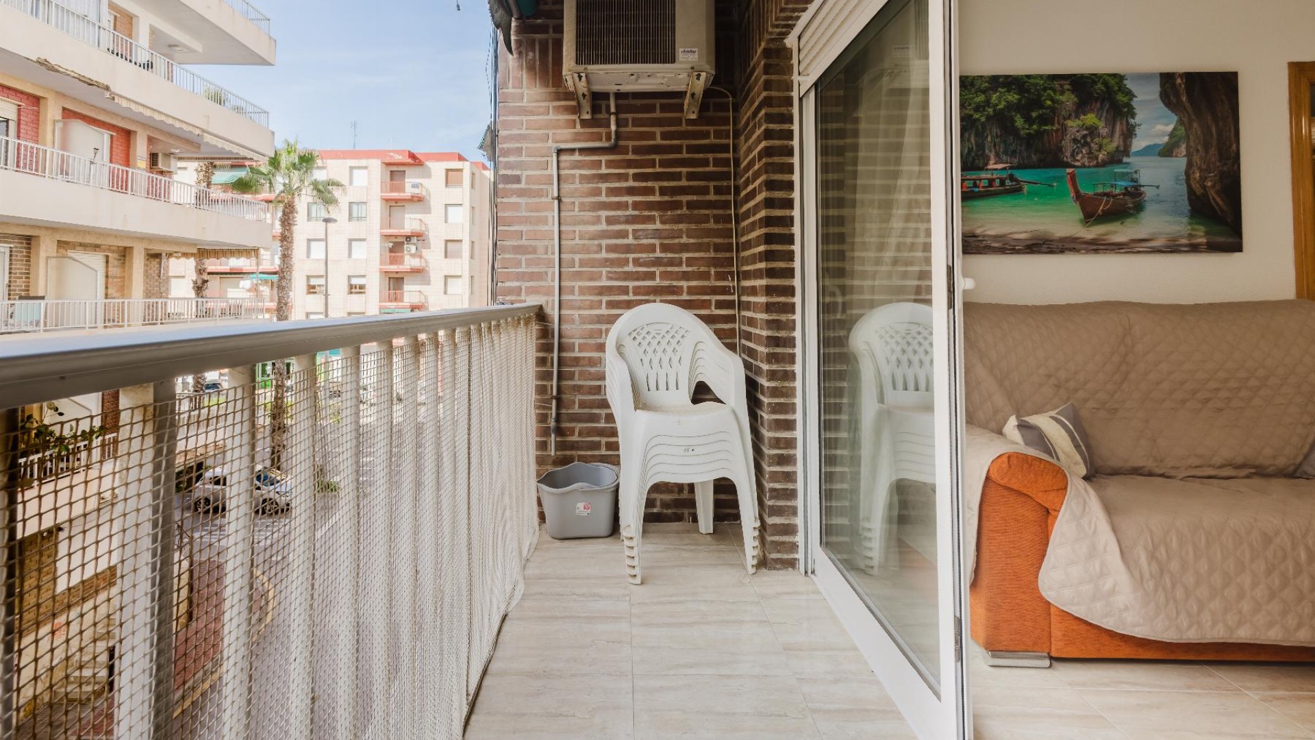 Resale - Wohnung Appartement -
Torrevieja - Playa del Acequión