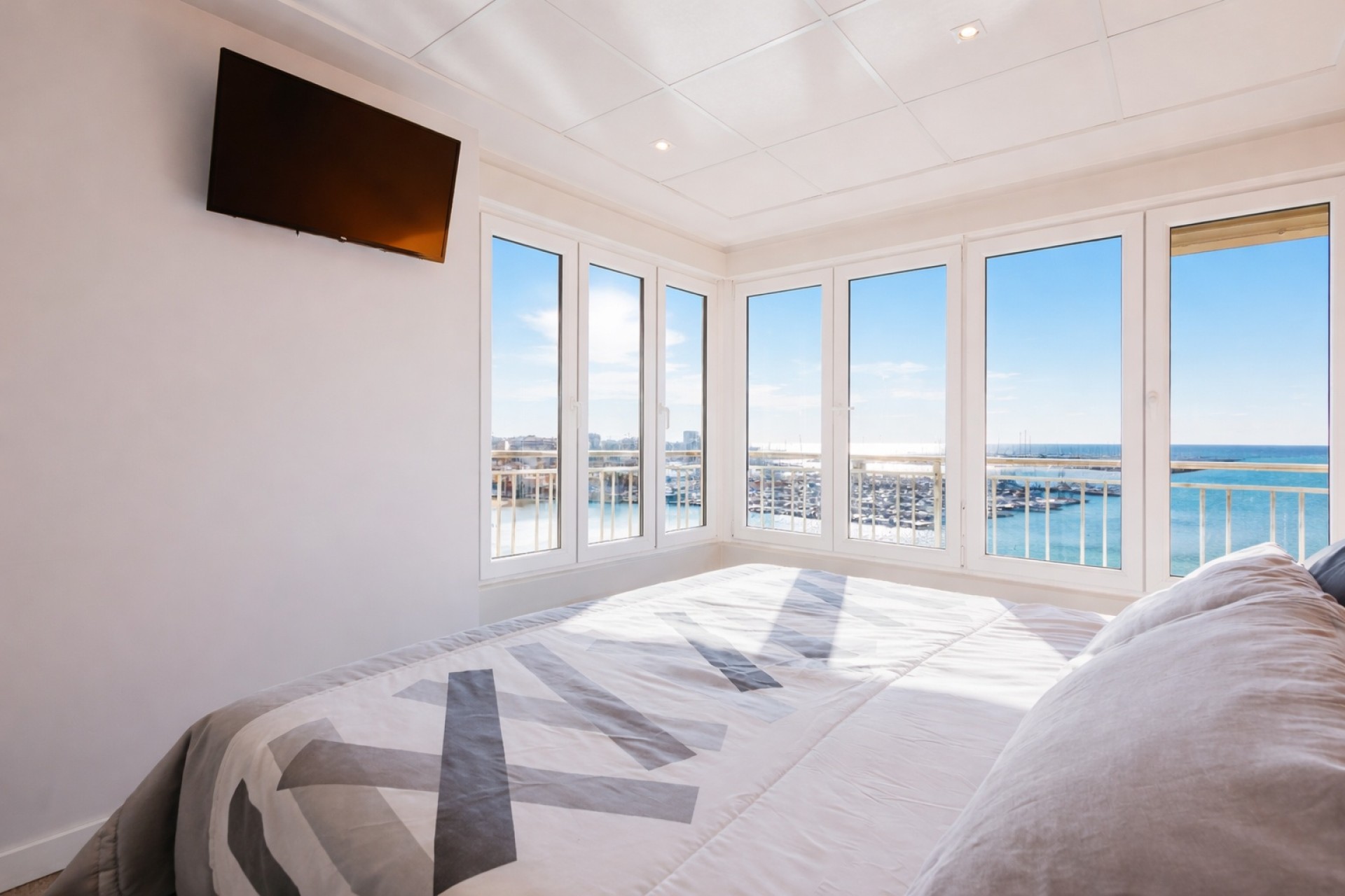 Resale - Wohnung / Appartement -
Torrevieja - Playa del Acequión