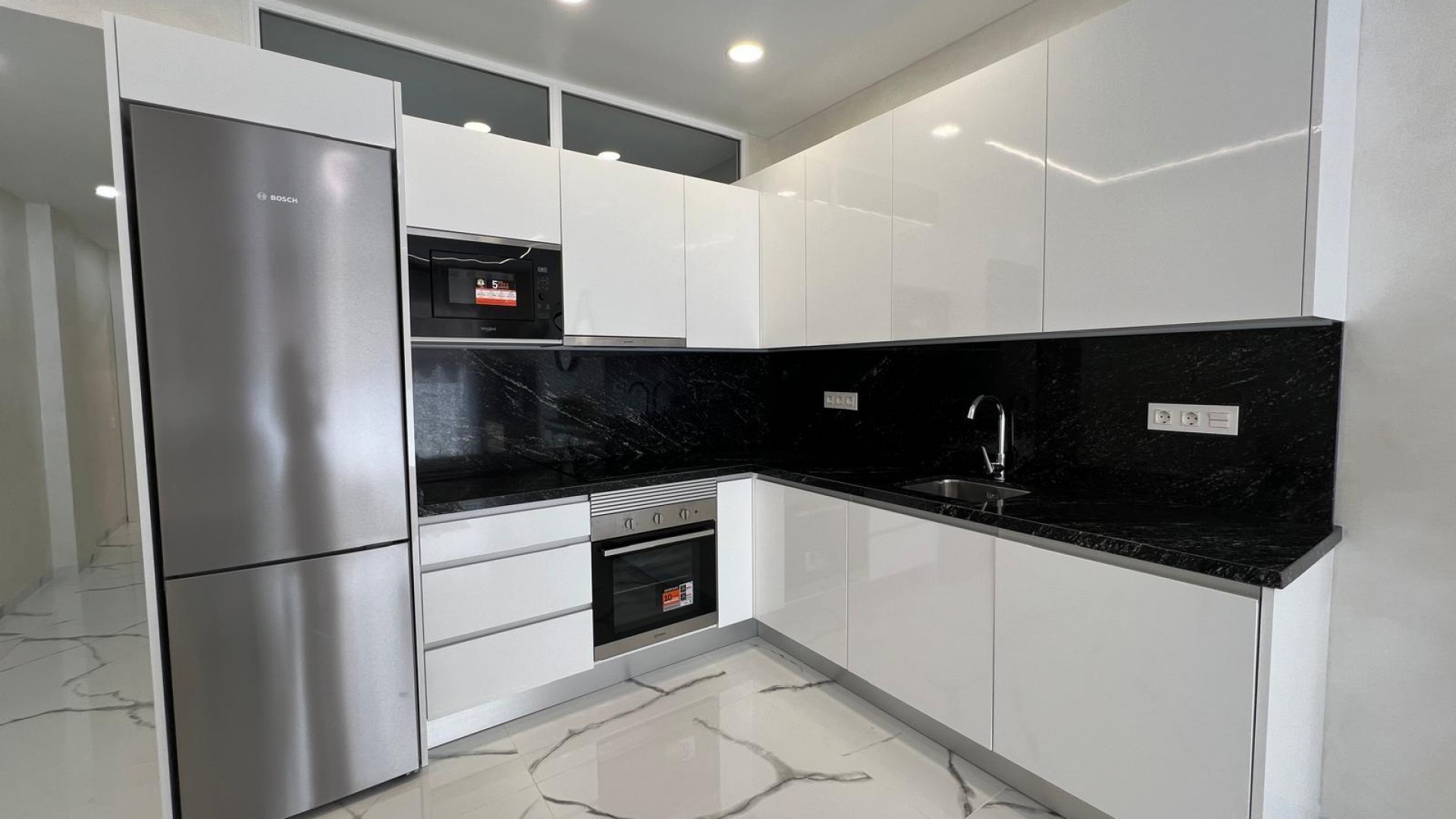 Resale - Wohnung Appartement -
Torrevieja - Playa del Cura