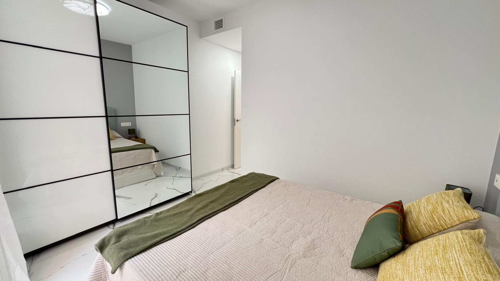 Resale - Wohnung Appartement -
Torrevieja - Playa del Cura