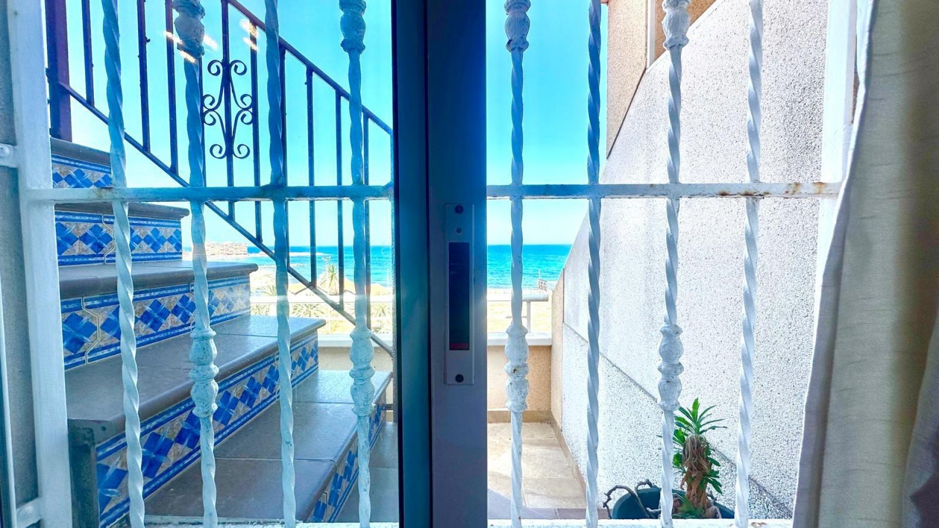 Resale - Wohnung Appartement -
Torrevieja - Playa del cura