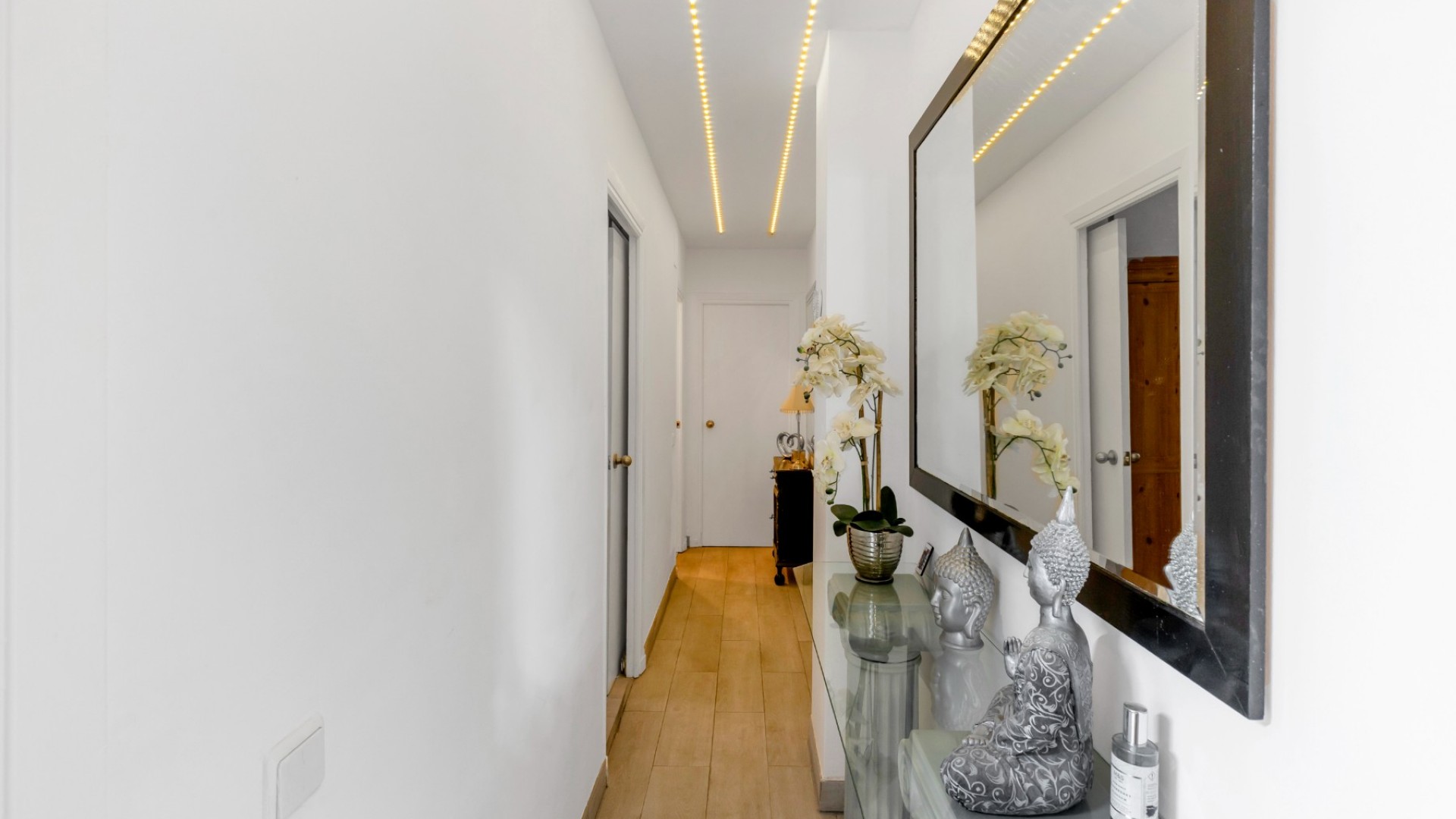 Resale - Wohnung Appartement -
Torrevieja - Playa del Cura