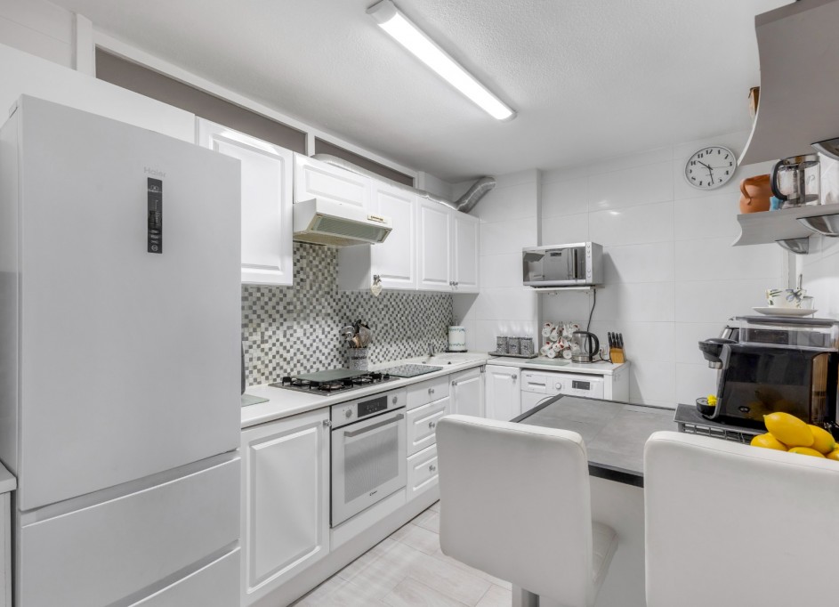 Resale - Wohnung Appartement -
Torrevieja - Playa del Cura