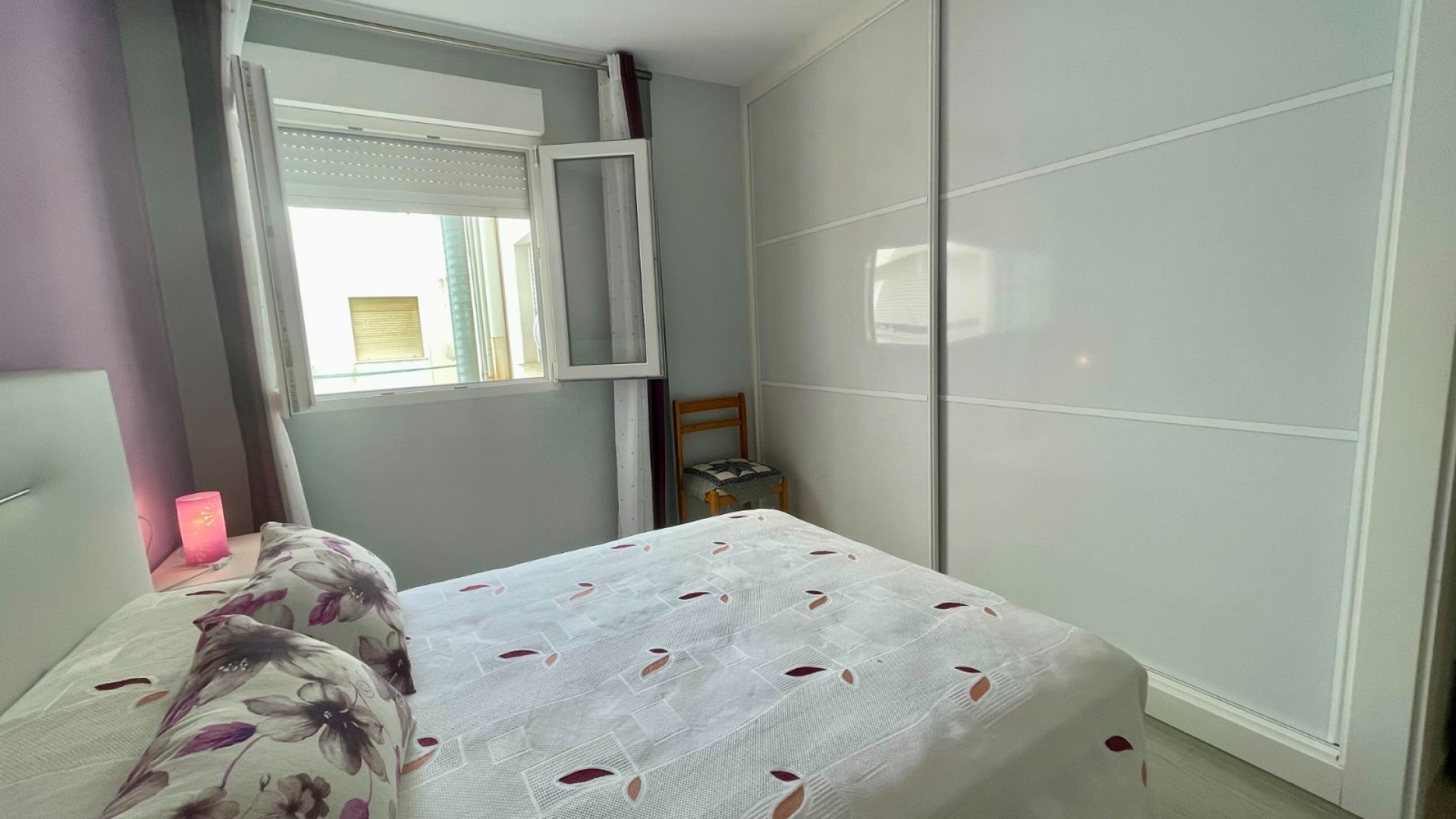 Resale - Wohnung Appartement -
Torrevieja - Playa del Cura