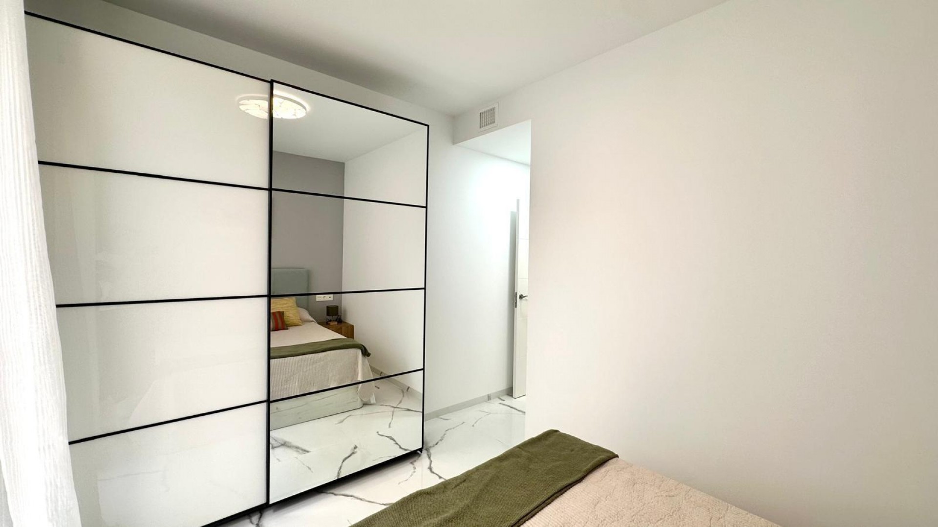 Resale - Wohnung Appartement -
Torrevieja - Playa del cura