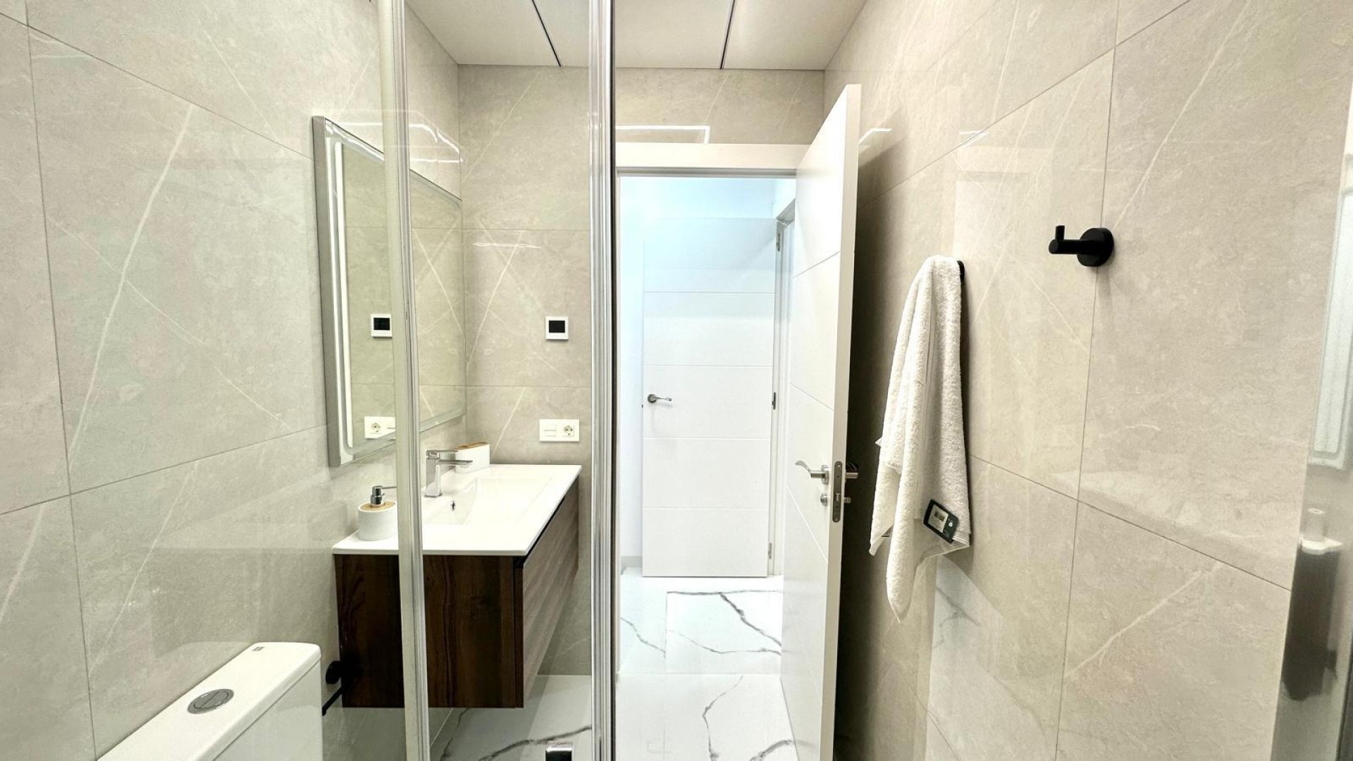 Resale - Wohnung Appartement -
Torrevieja - Playa del cura