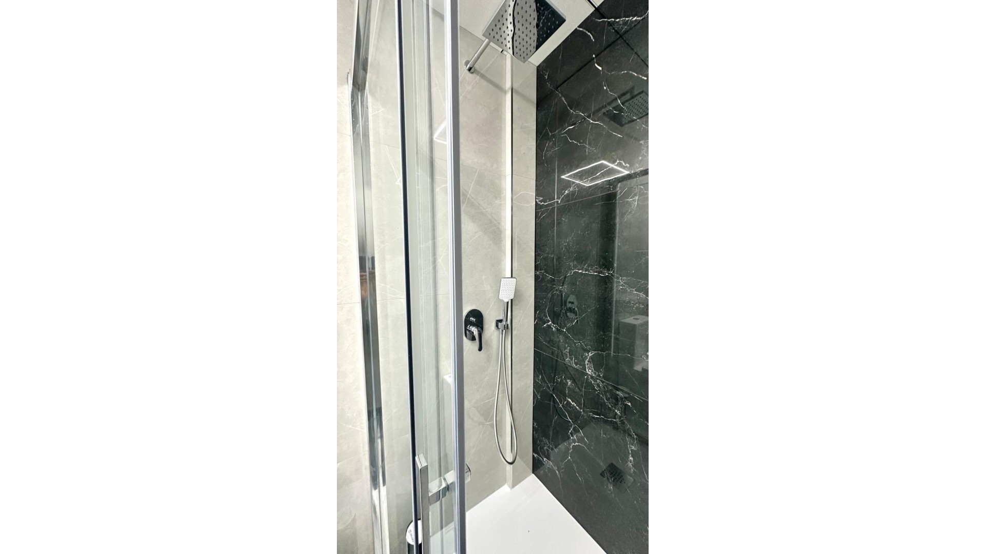 Resale - Wohnung Appartement -
Torrevieja - Playa del cura