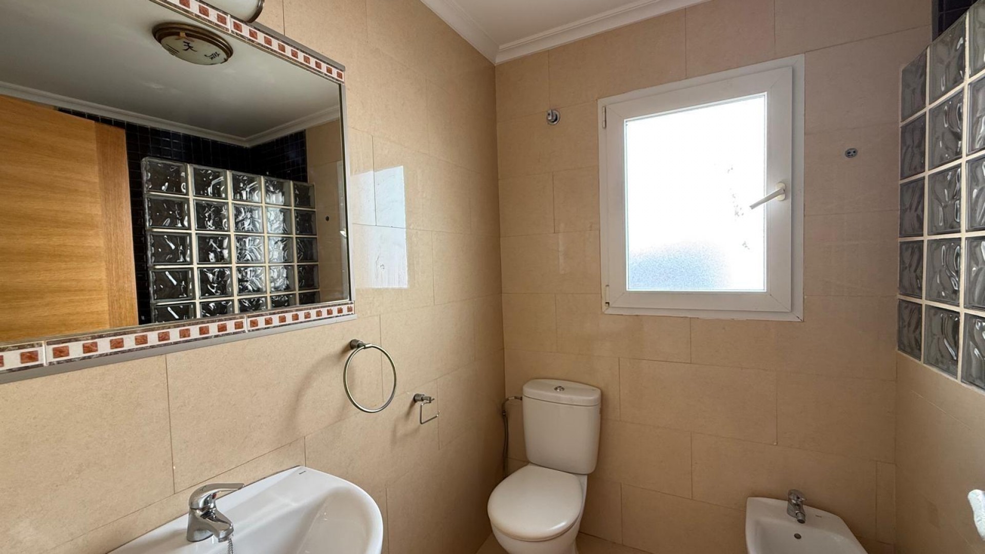 Resale - Wohnung Appartement -
Torrevieja - Playa del Cura