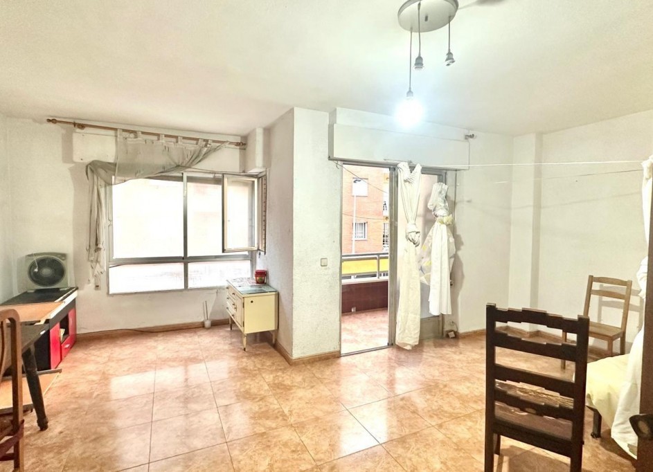 Resale - Wohnung Appartement -
Torrevieja - Playa del cura