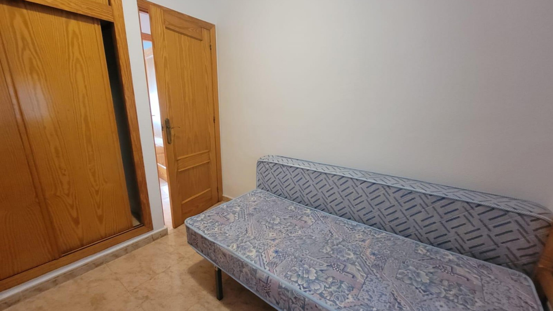 Resale - Wohnung Appartement -
Torrevieja - Playa del Cura