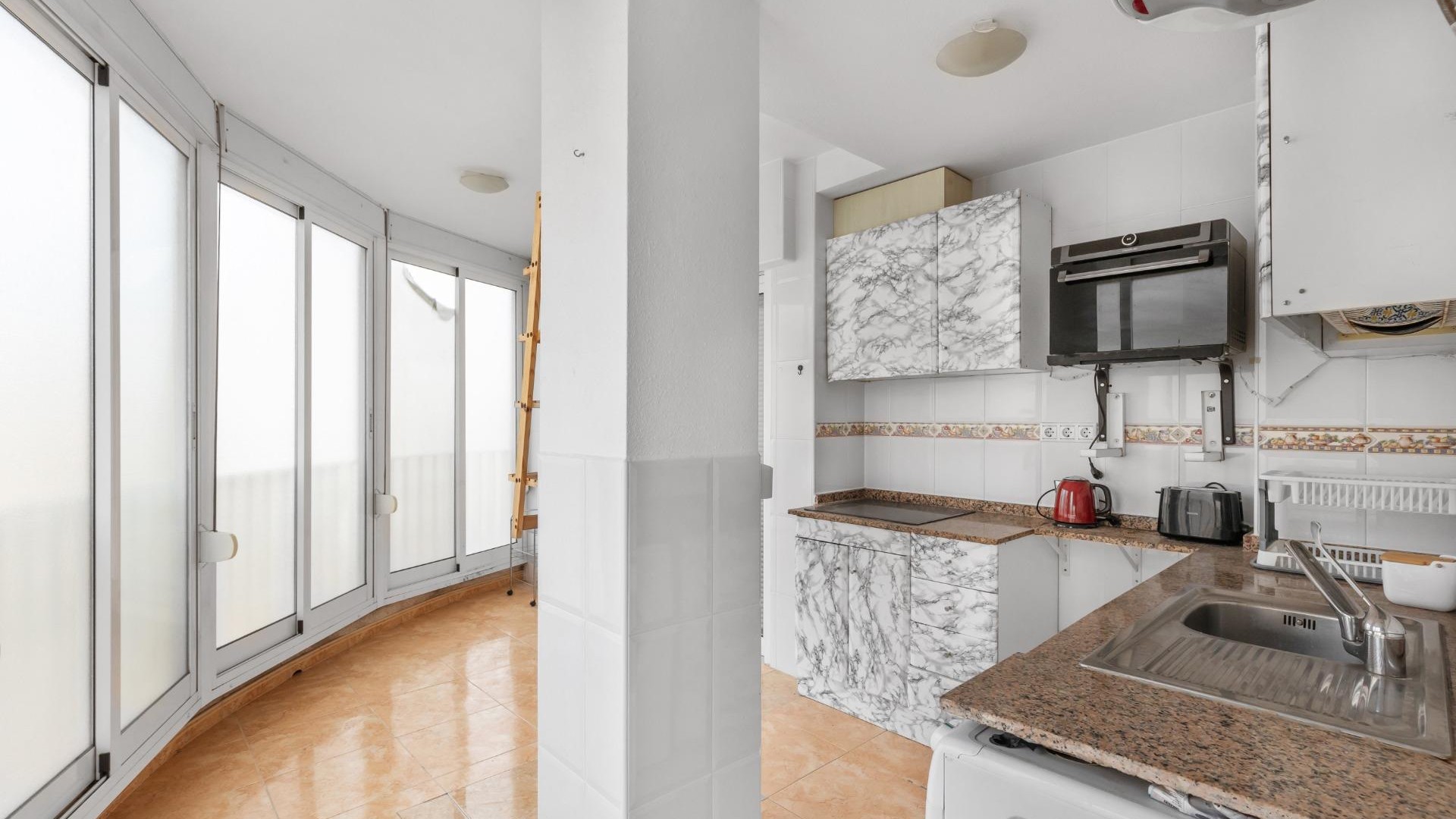 Resale - Wohnung Appartement -
Torrevieja - Playa del cura