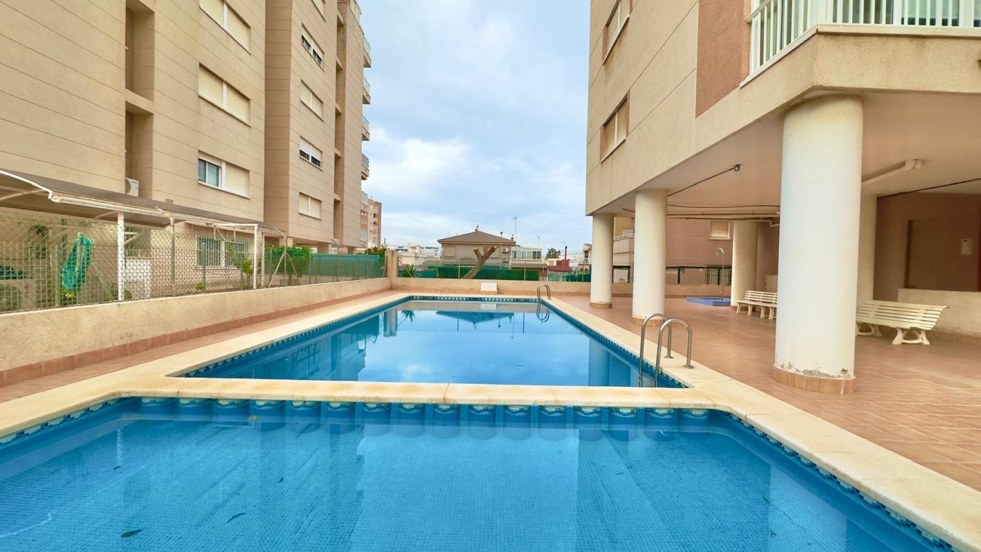 Resale - Wohnung Appartement -
Torrevieja - Playa del cura