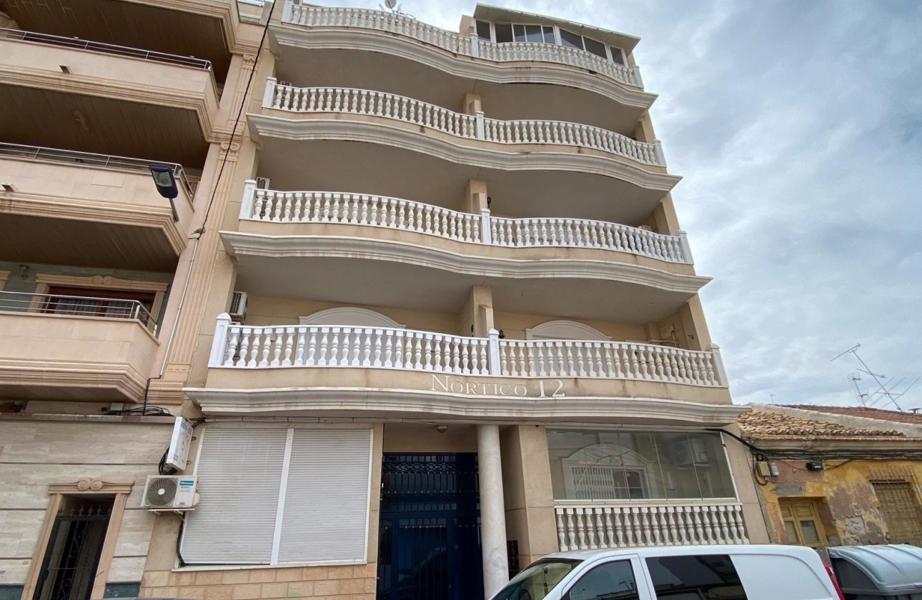 Resale - Wohnung Appartement -
Torrevieja - Playa del Cura
