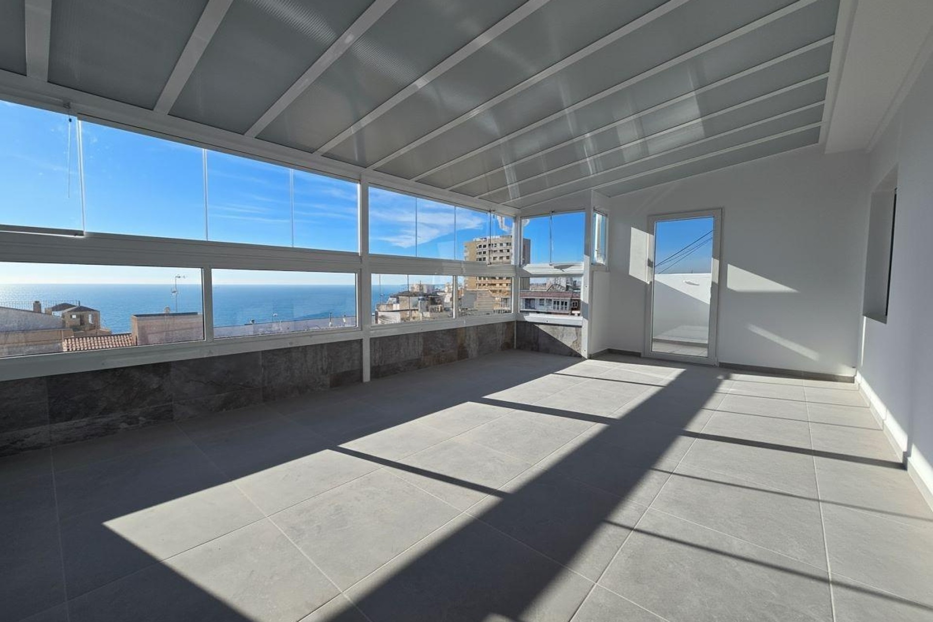 Resale - Wohnung Appartement -
Torrevieja - Playa del Cura