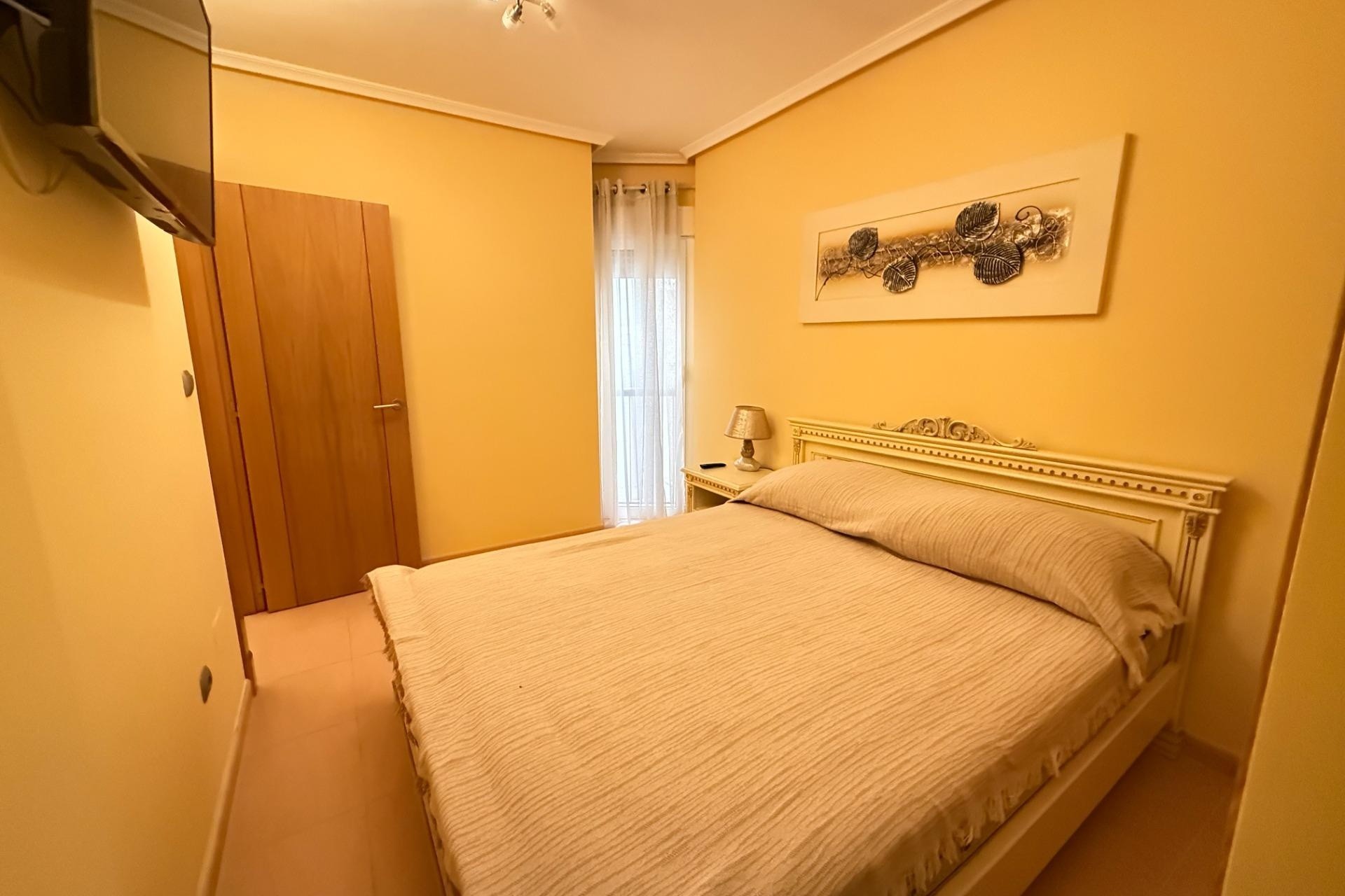 Resale - Wohnung Appartement -
Torrevieja - Playa del Cura