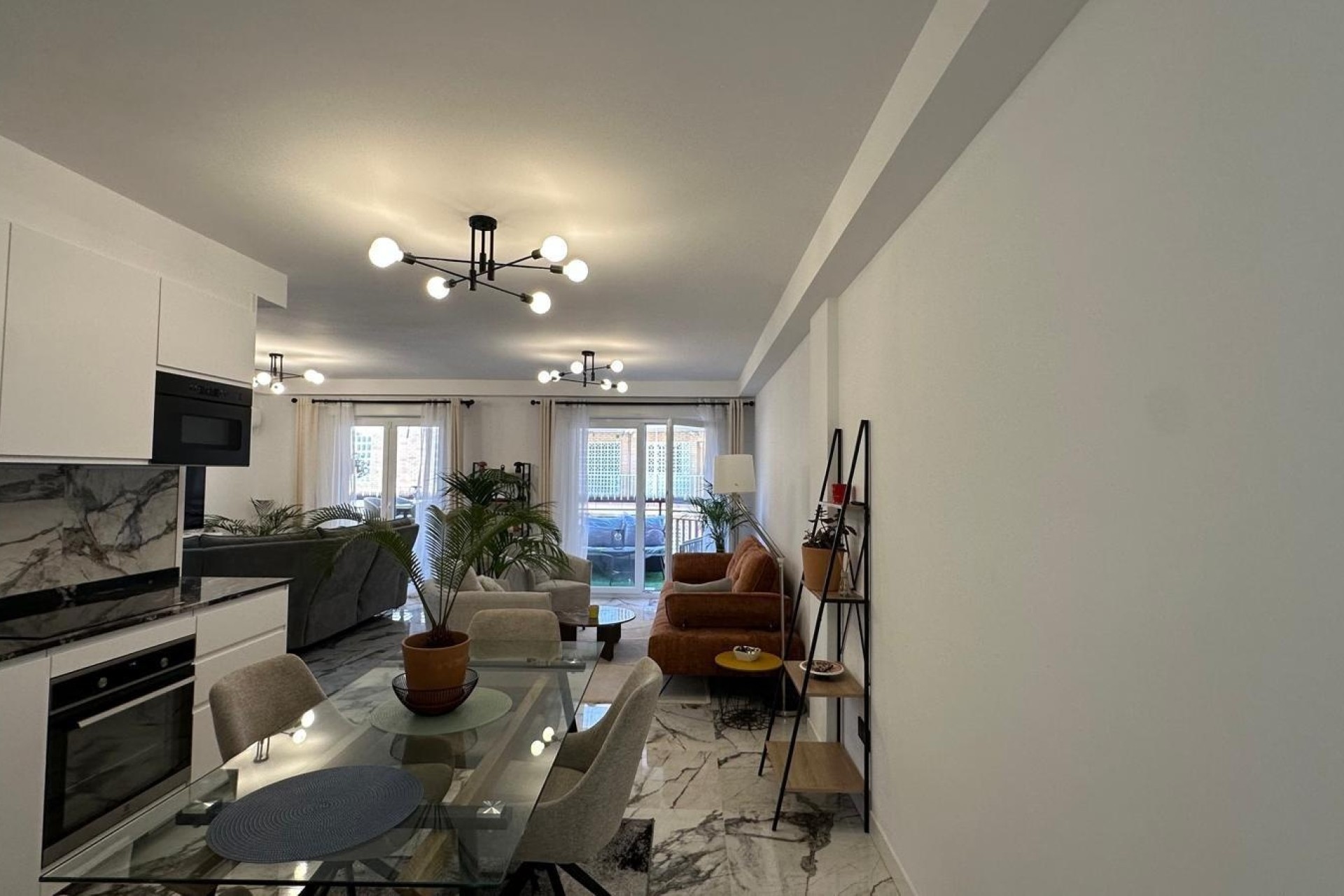 Resale - Wohnung Appartement -
Torrevieja - Playa del Cura