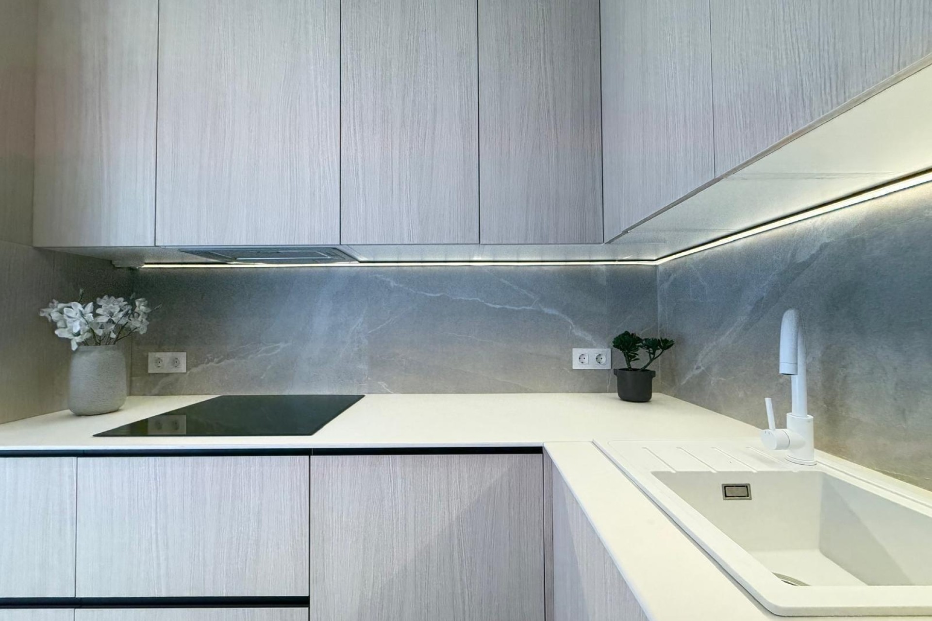 Resale - Wohnung / Appartement -
Torrevieja - Playa del Cura