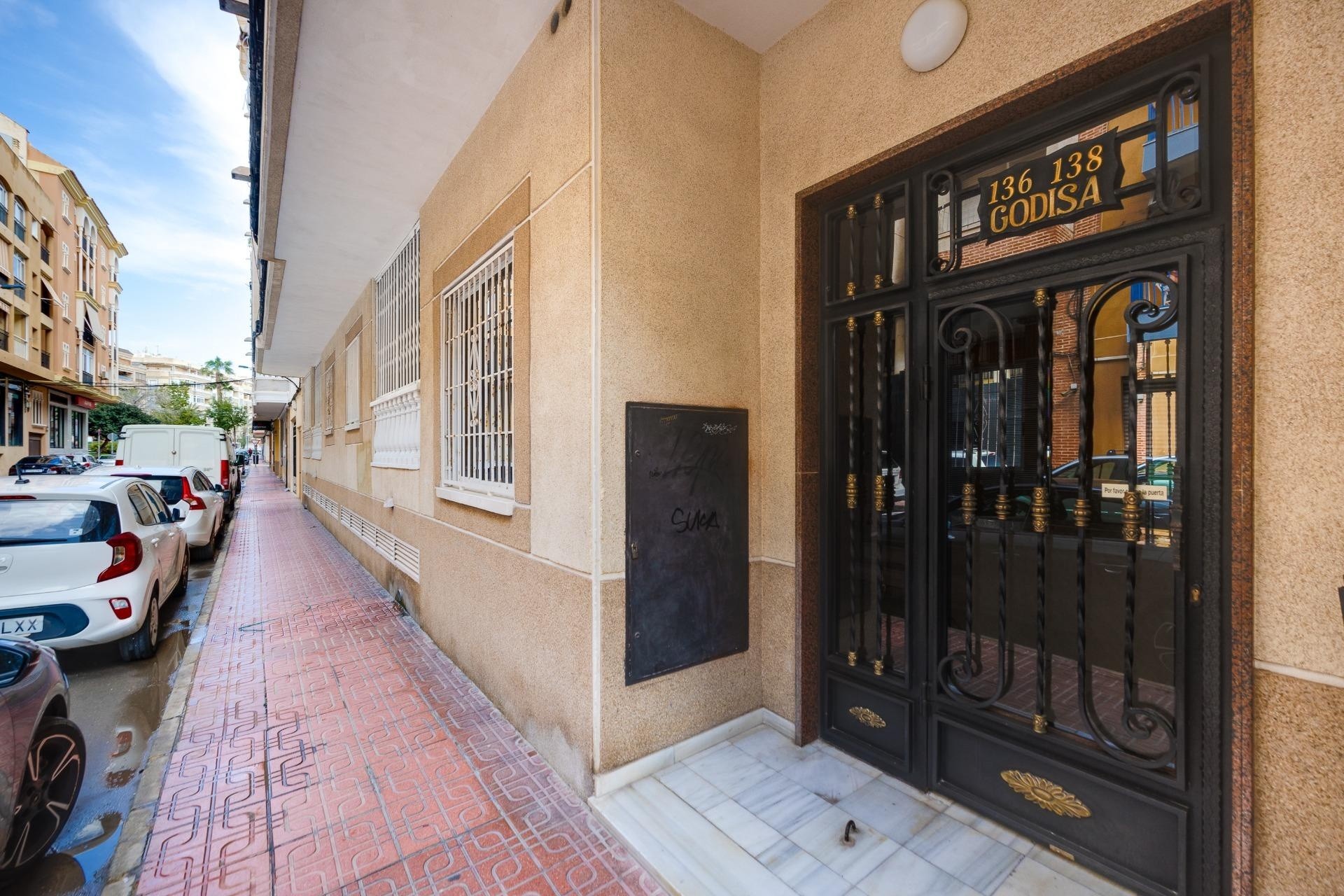 Resale - Wohnung / Appartement -
Torrevieja - Playa del Cura
