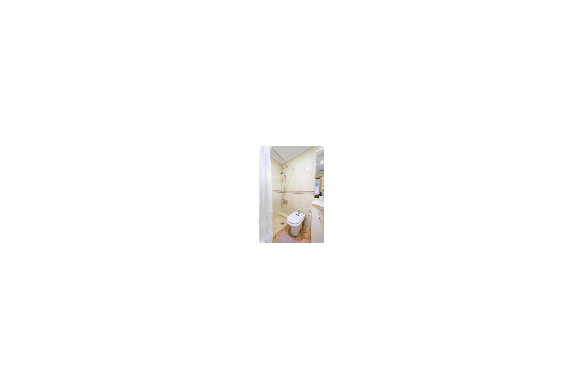Resale - Wohnung / Appartement -
Torrevieja - Playa del Cura