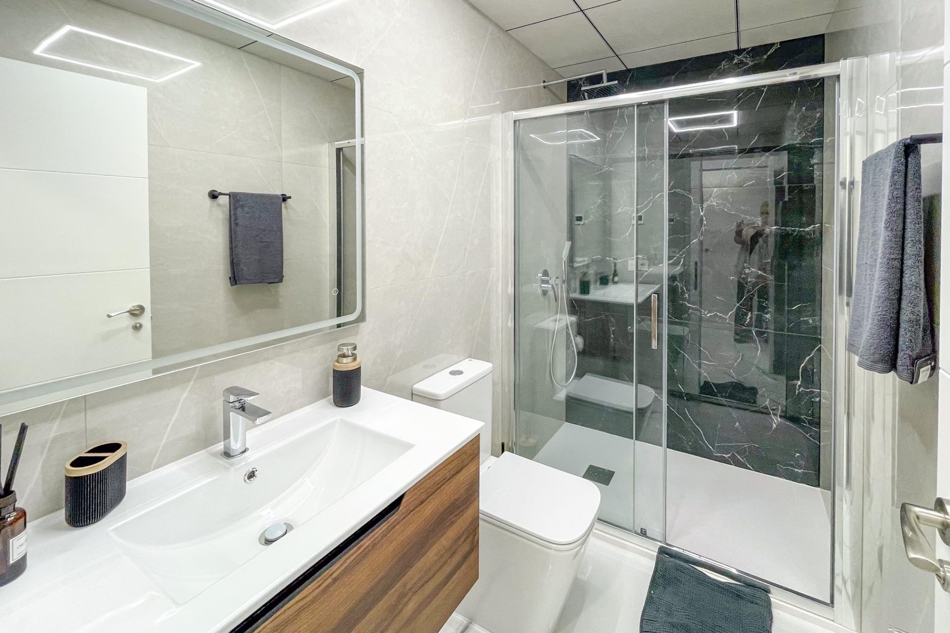 Resale - Wohnung / Appartement -
Torrevieja - Playa del Cura