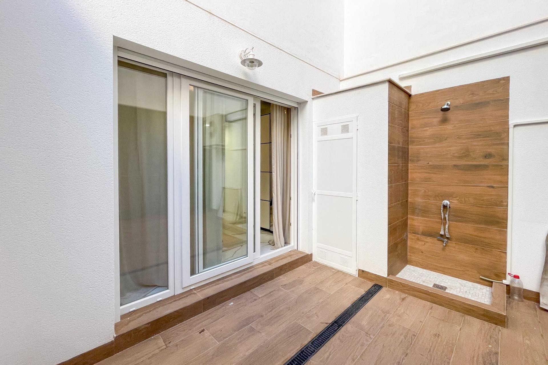 Resale - Wohnung / Appartement -
Torrevieja - Playa del Cura
