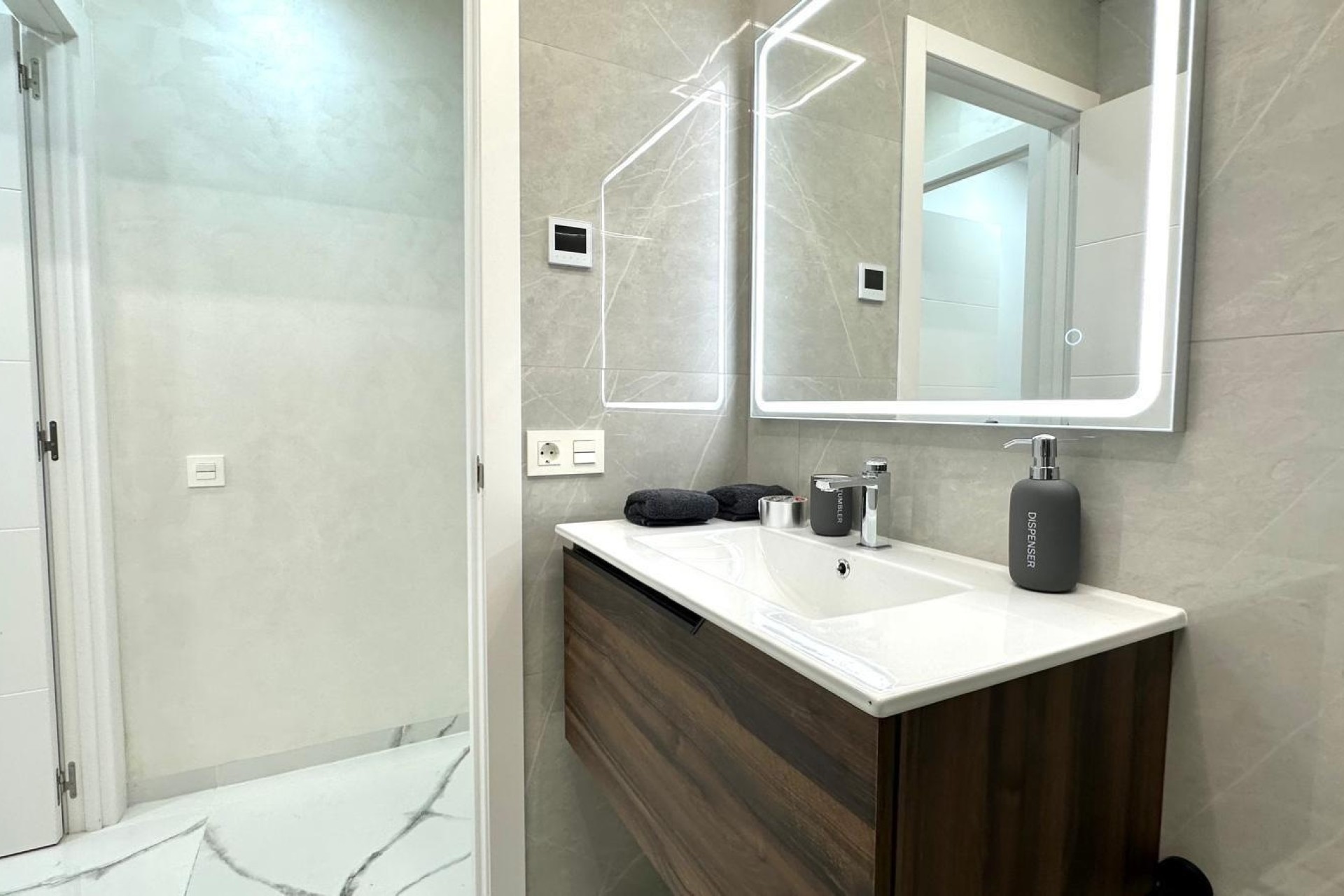 Resale - Wohnung / Appartement -
Torrevieja - Playa del Cura