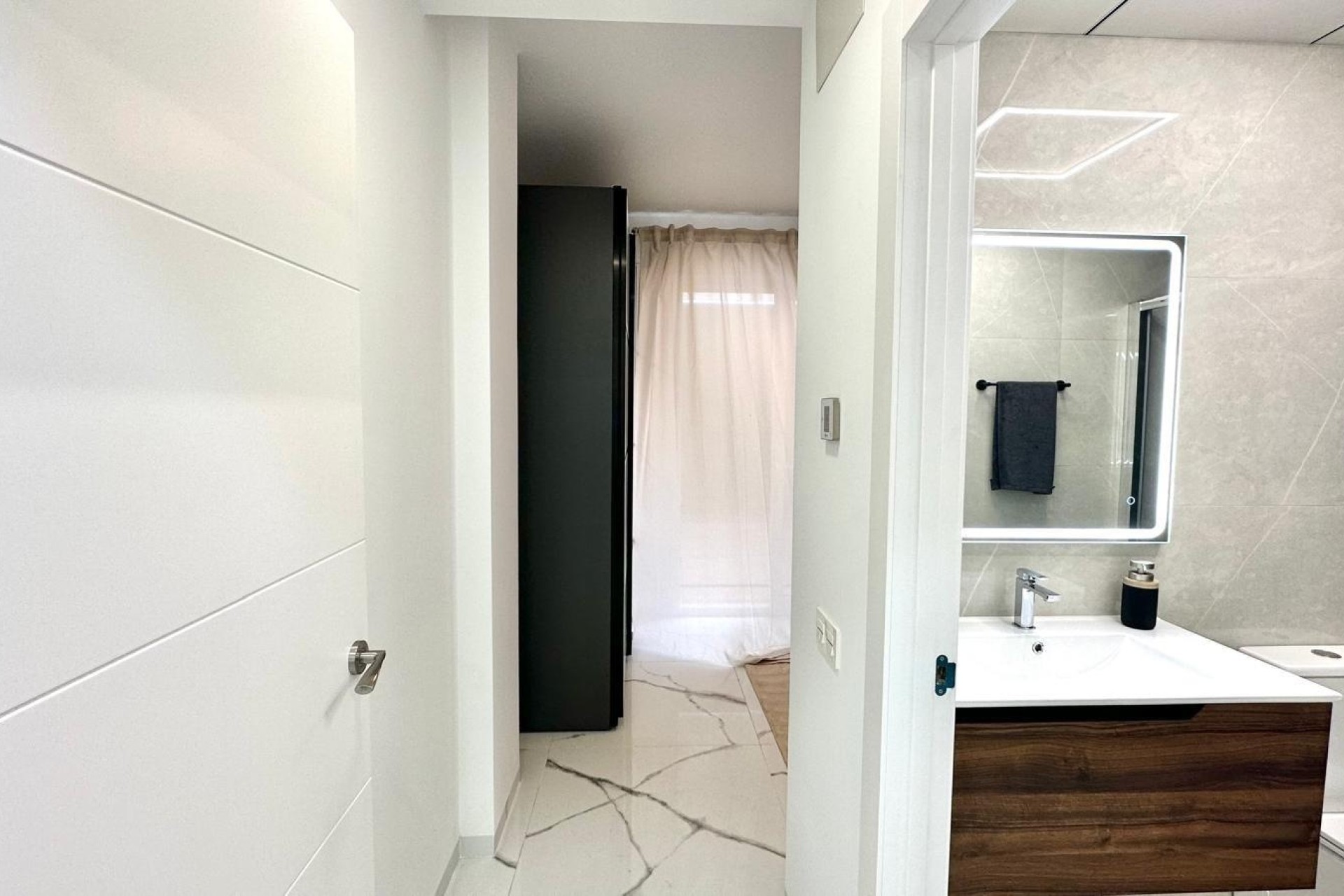 Resale - Wohnung / Appartement -
Torrevieja - Playa del Cura