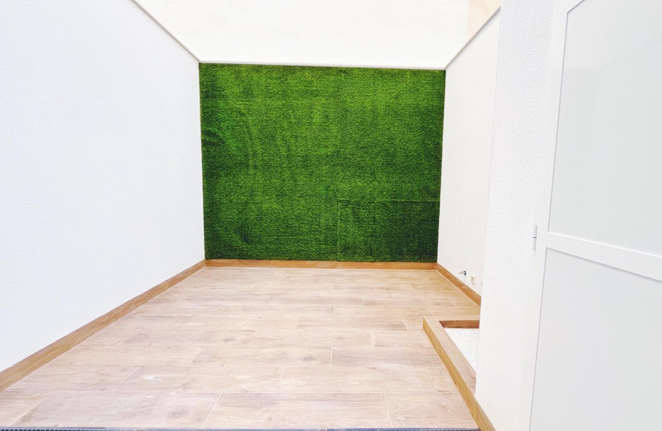 Resale - Wohnung / Appartement -
Torrevieja - Playa del Cura
