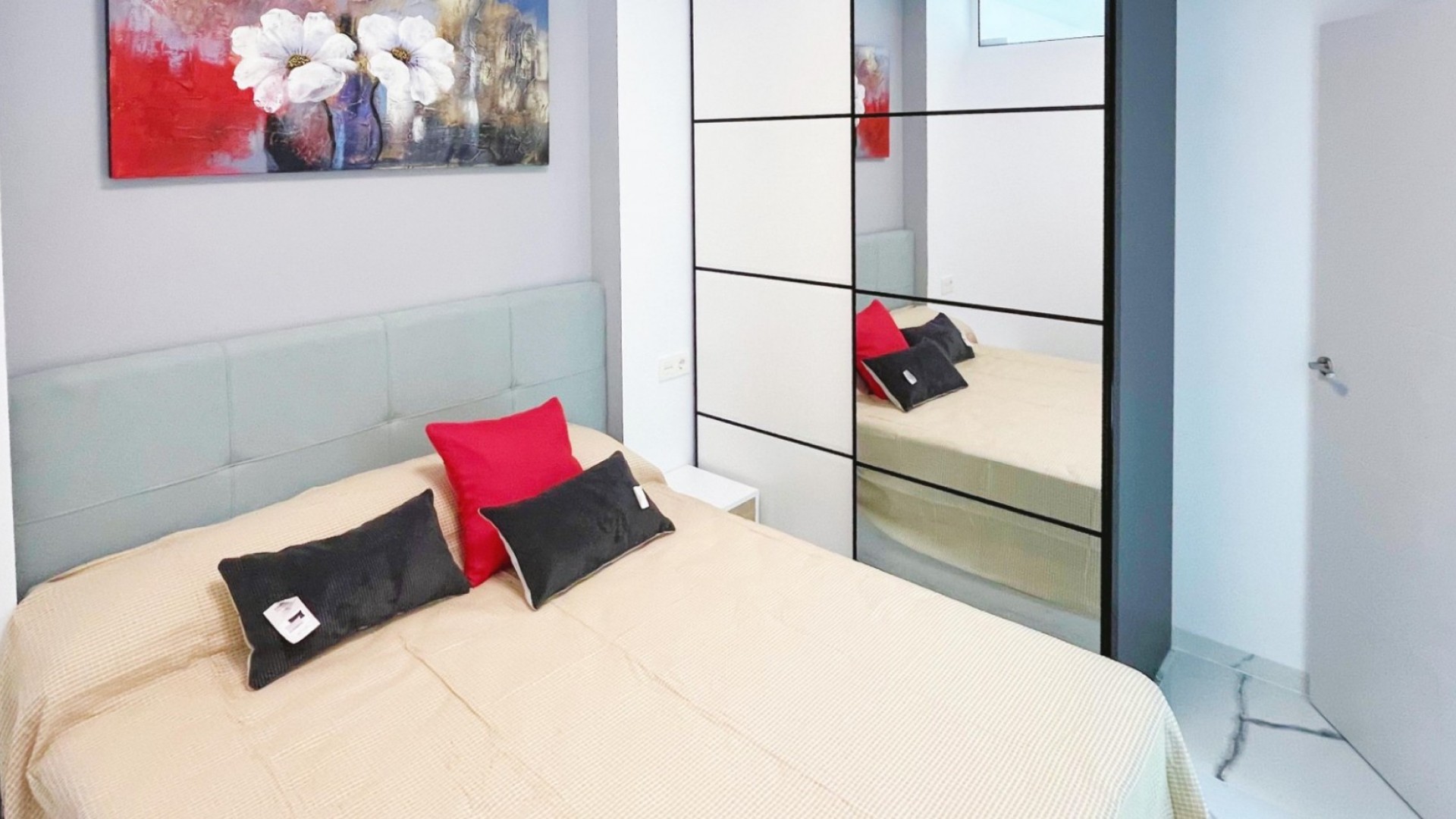 Resale - Wohnung Appartement -
Torrevieja - Playa del Cura